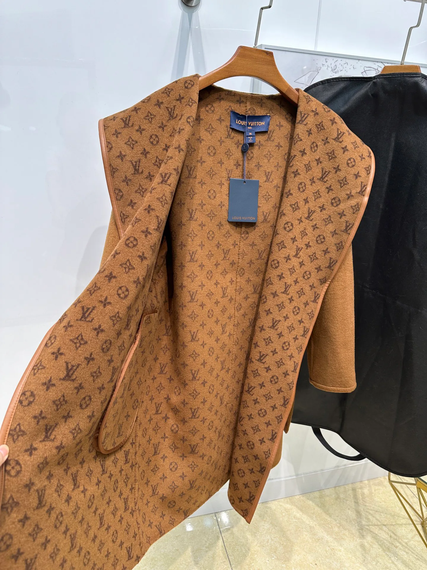 Пальто Женские Louis Vuitton 793712