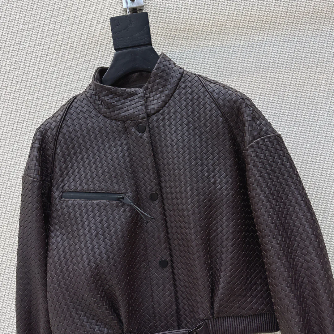 Кожаные Куртки И Дублёнки Женские Bottega Veneta 11527586