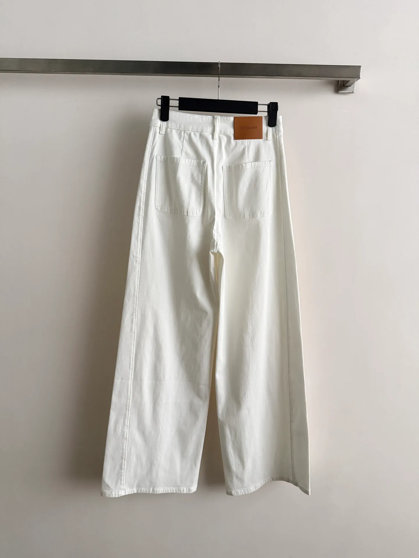 Джинсы Женские Saint Laurent 13085995
