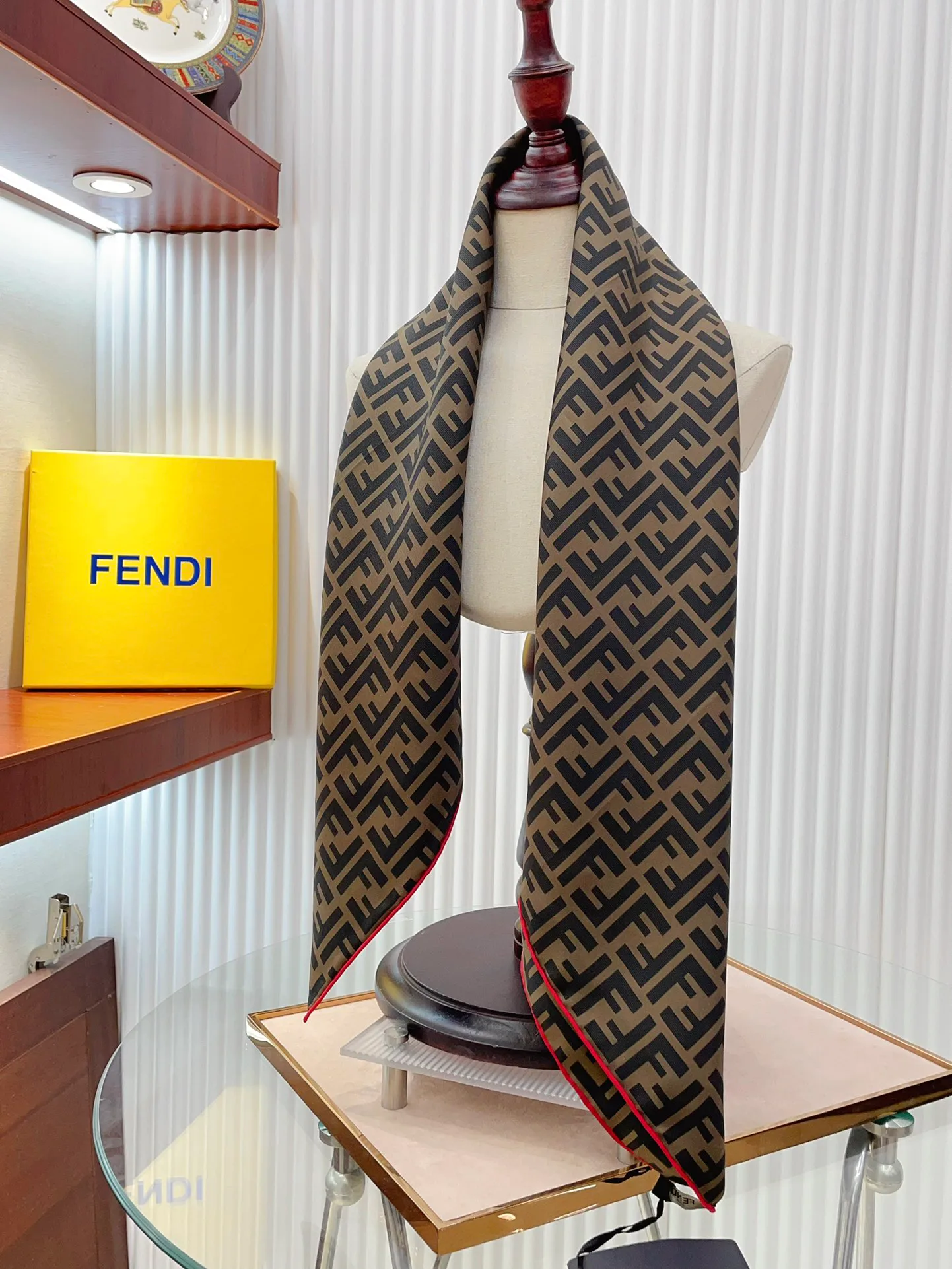 Шарфы Fendi 35179