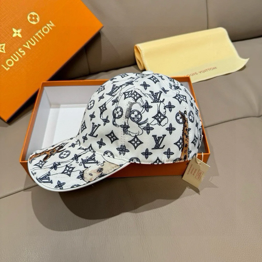 Головные Уборы Louis Vuitton 18347070