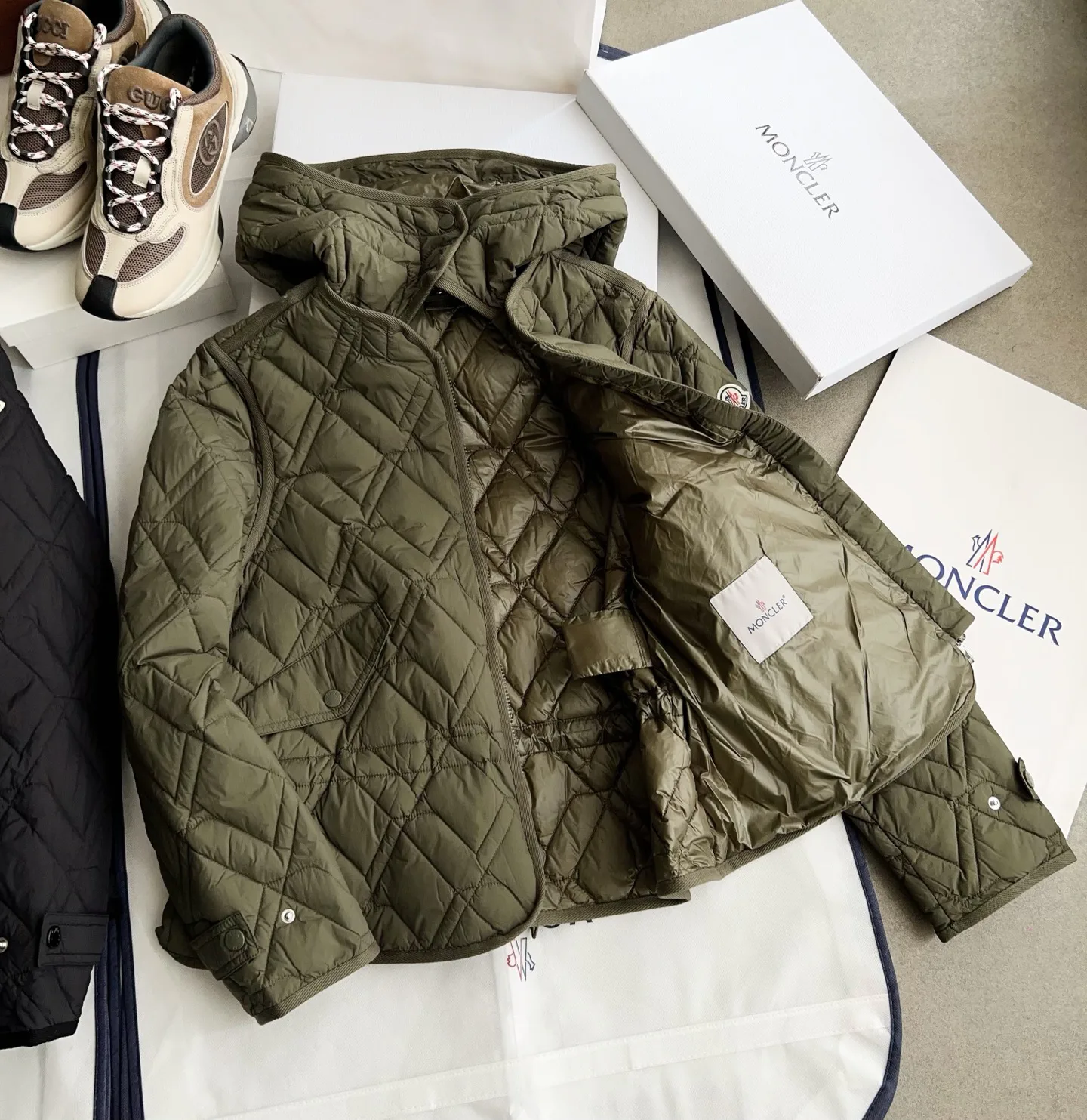 Куртки И Пуховики Женские Moncler 19527621