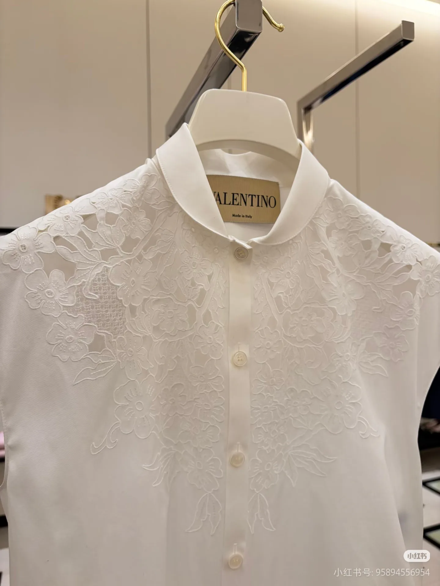 Рубашки Женские Vetements 12640571