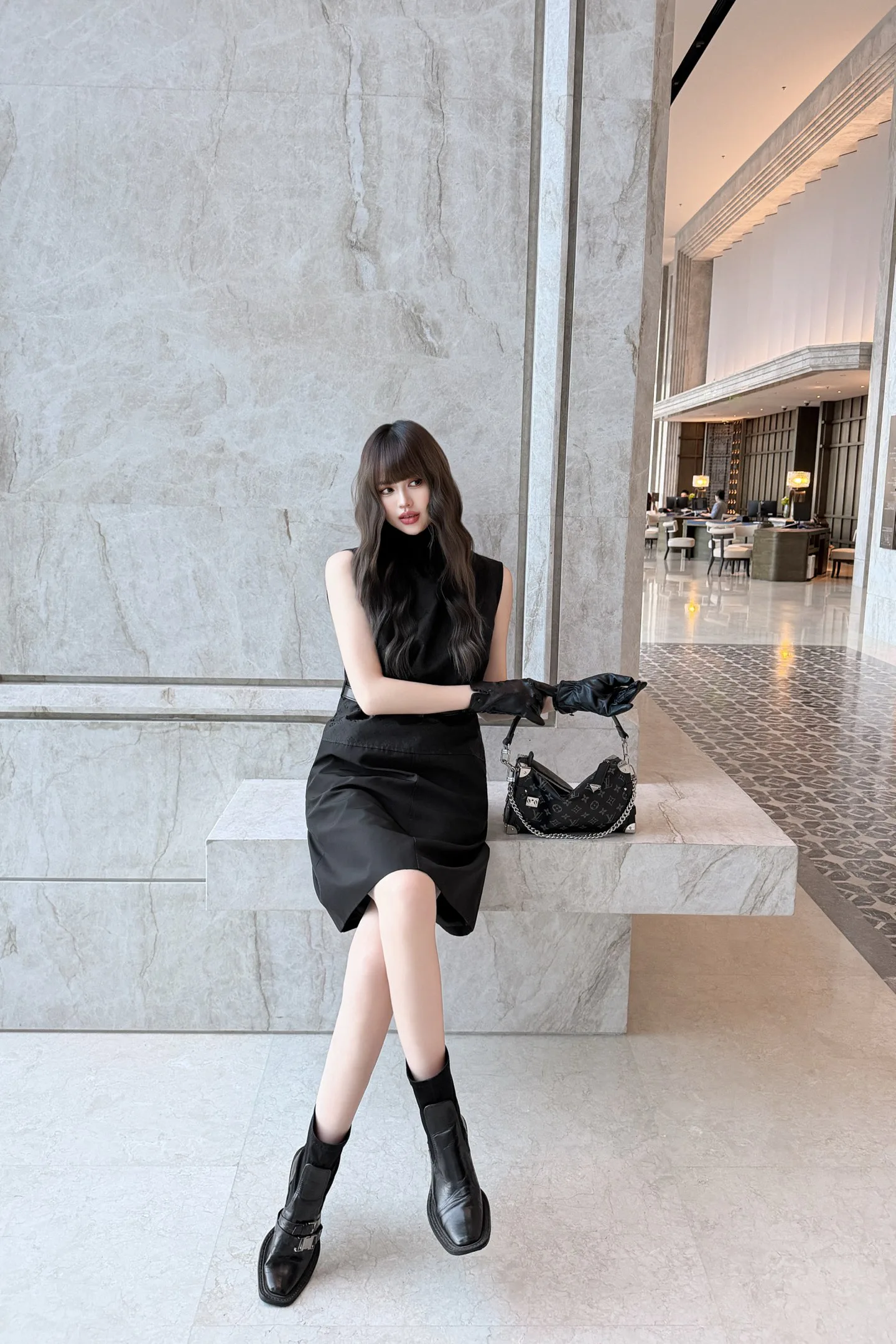 Платья Женские Louis Vuitton 19145924