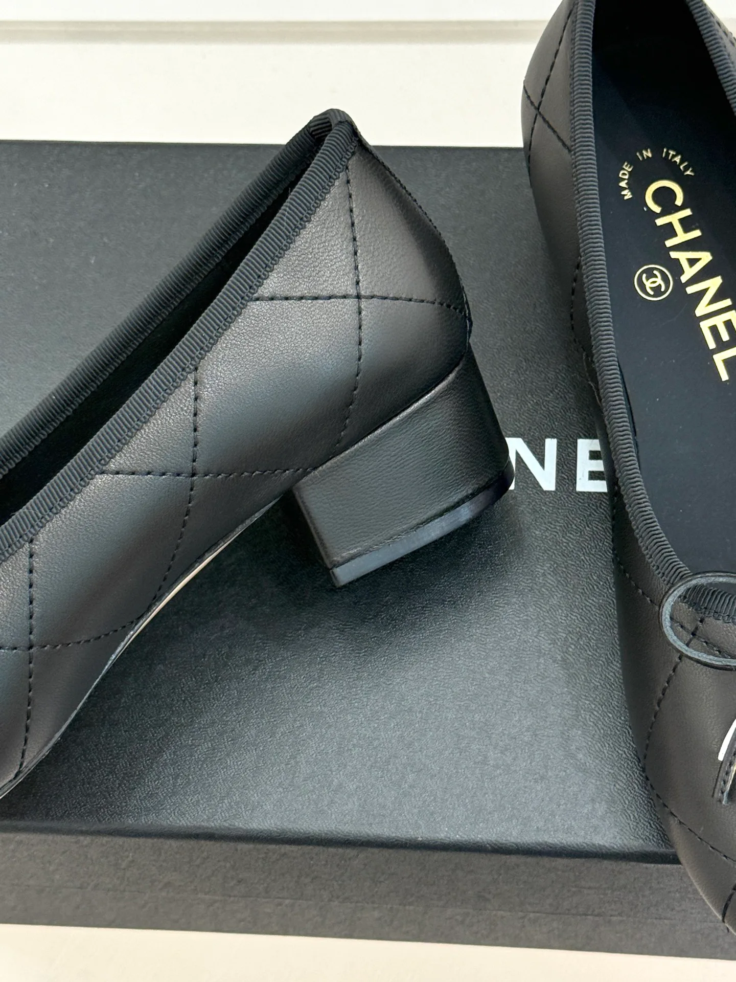 Балетки Женские Chanel 17303672