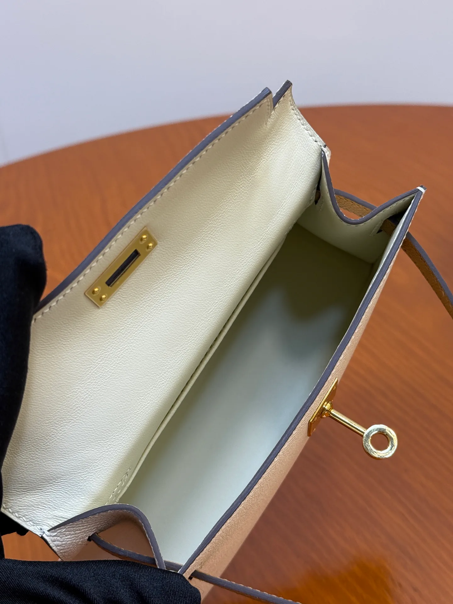 Классические Сумки Женские Hermes 621493