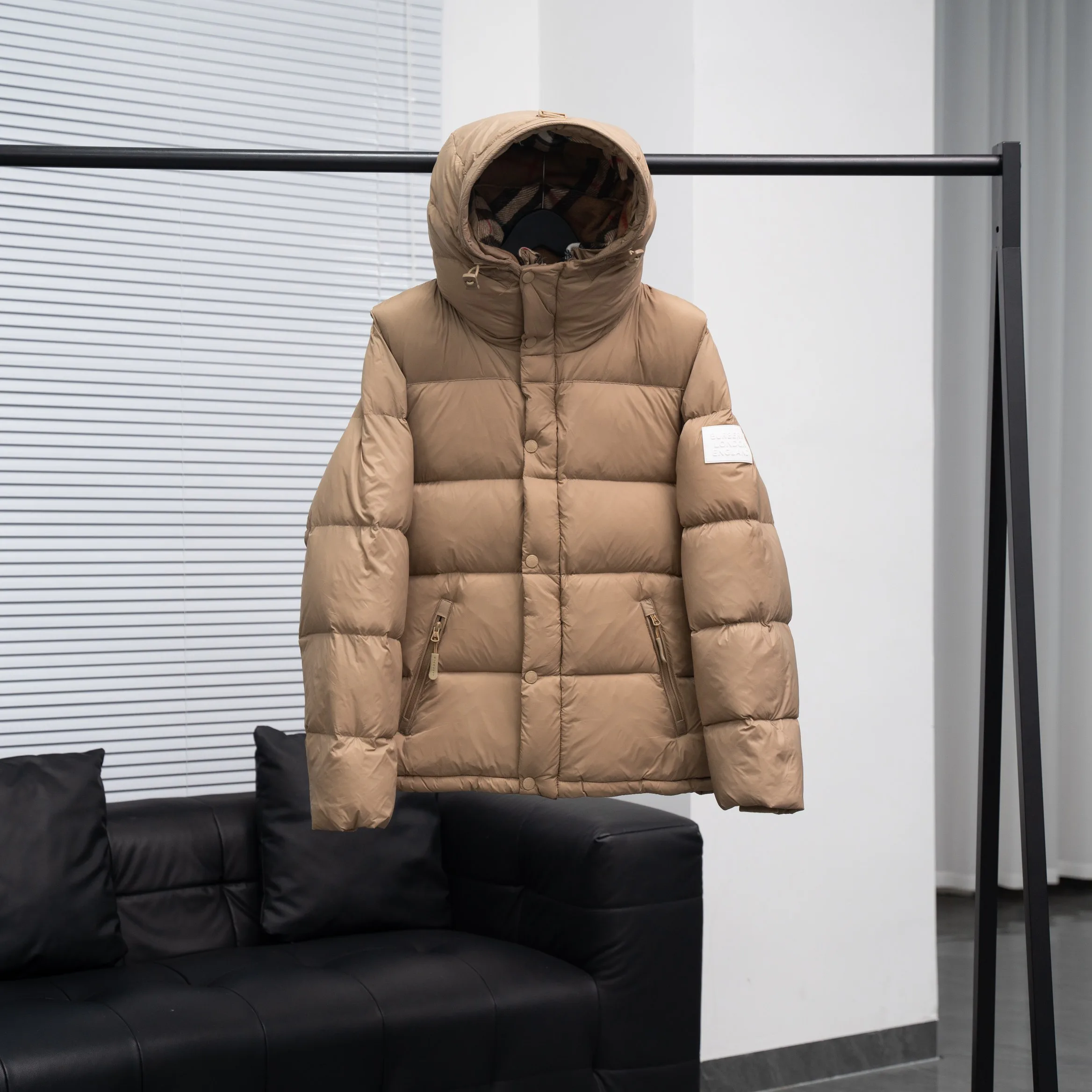 Куртки И Пуховики Женские Burberry 685970