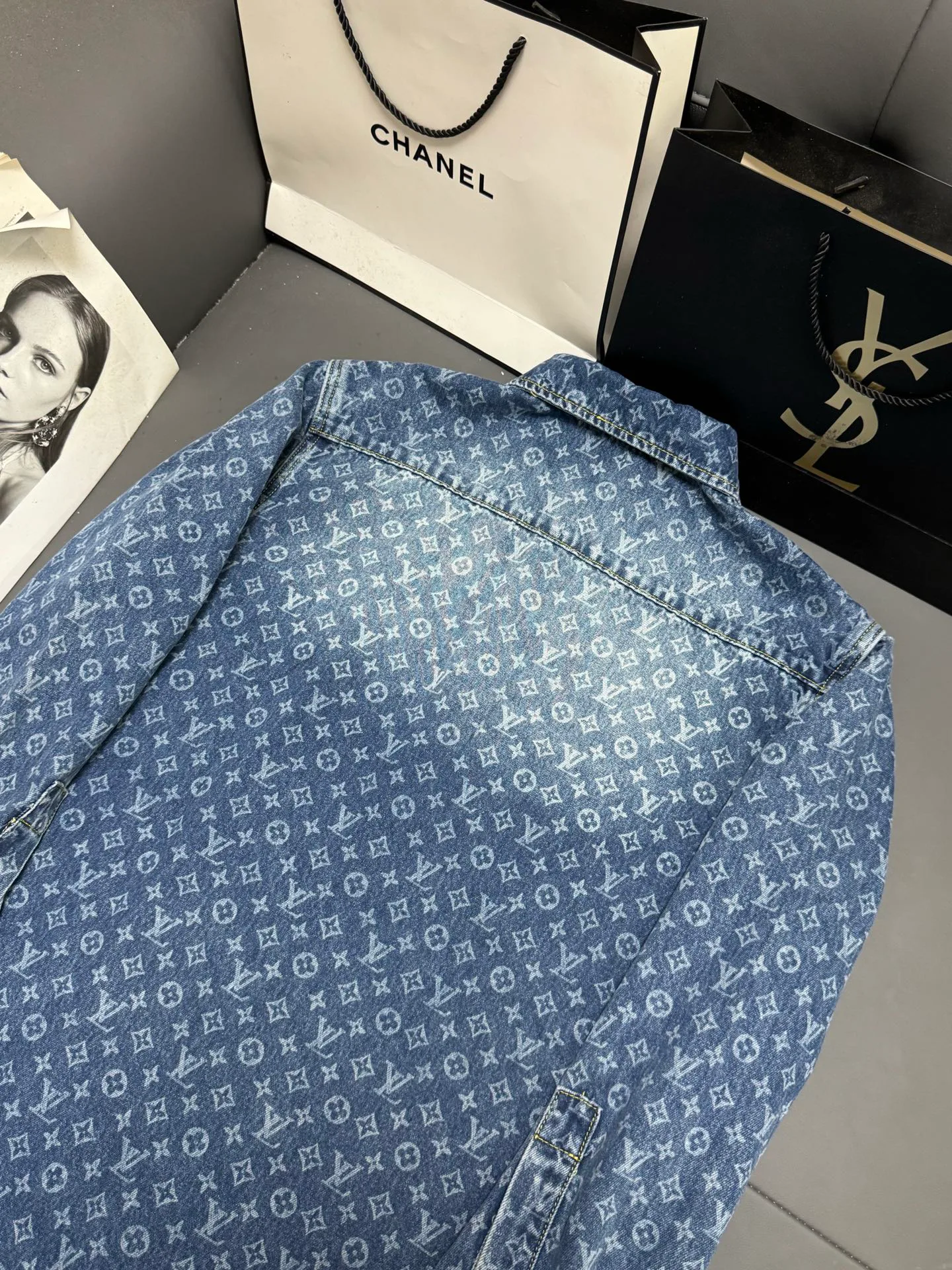 Рубашки Женские Louis Vuitton 18743310