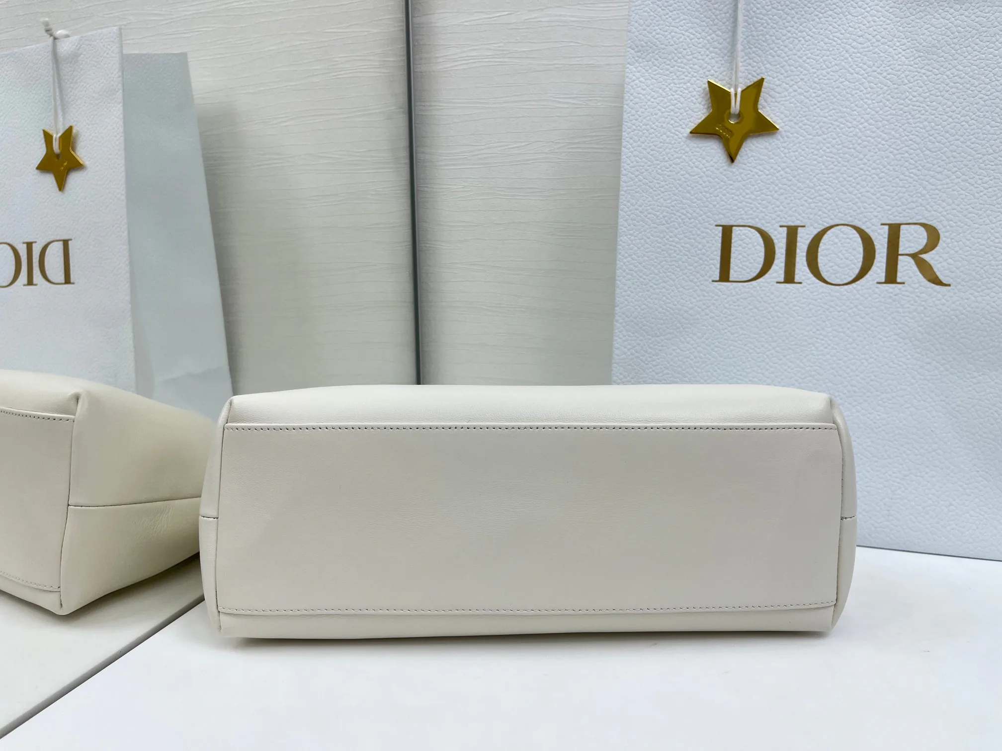 Классические Сумки Женские Christian Dior 11669064