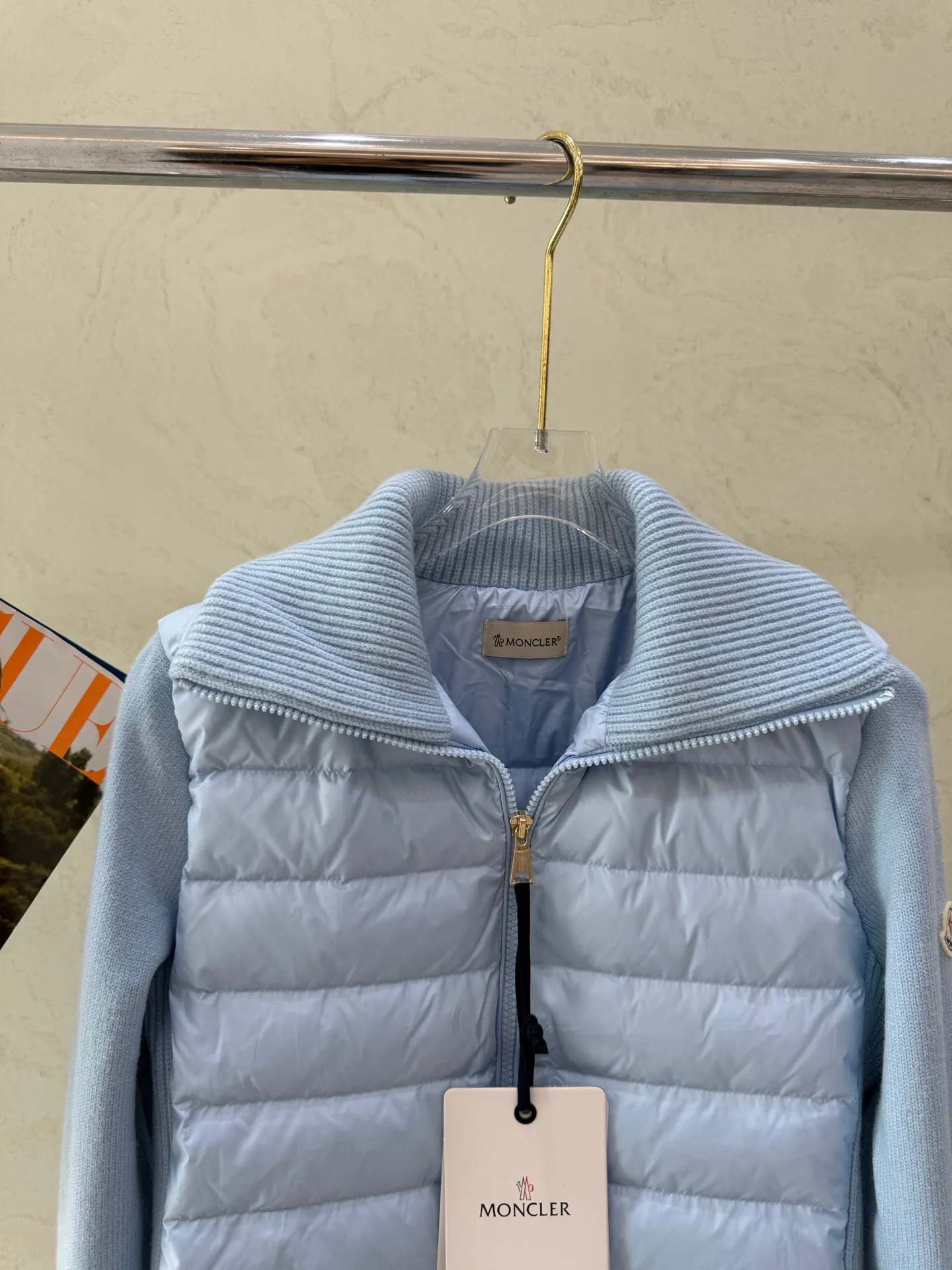 Куртки И Пуховики Женские Moncler 17918882