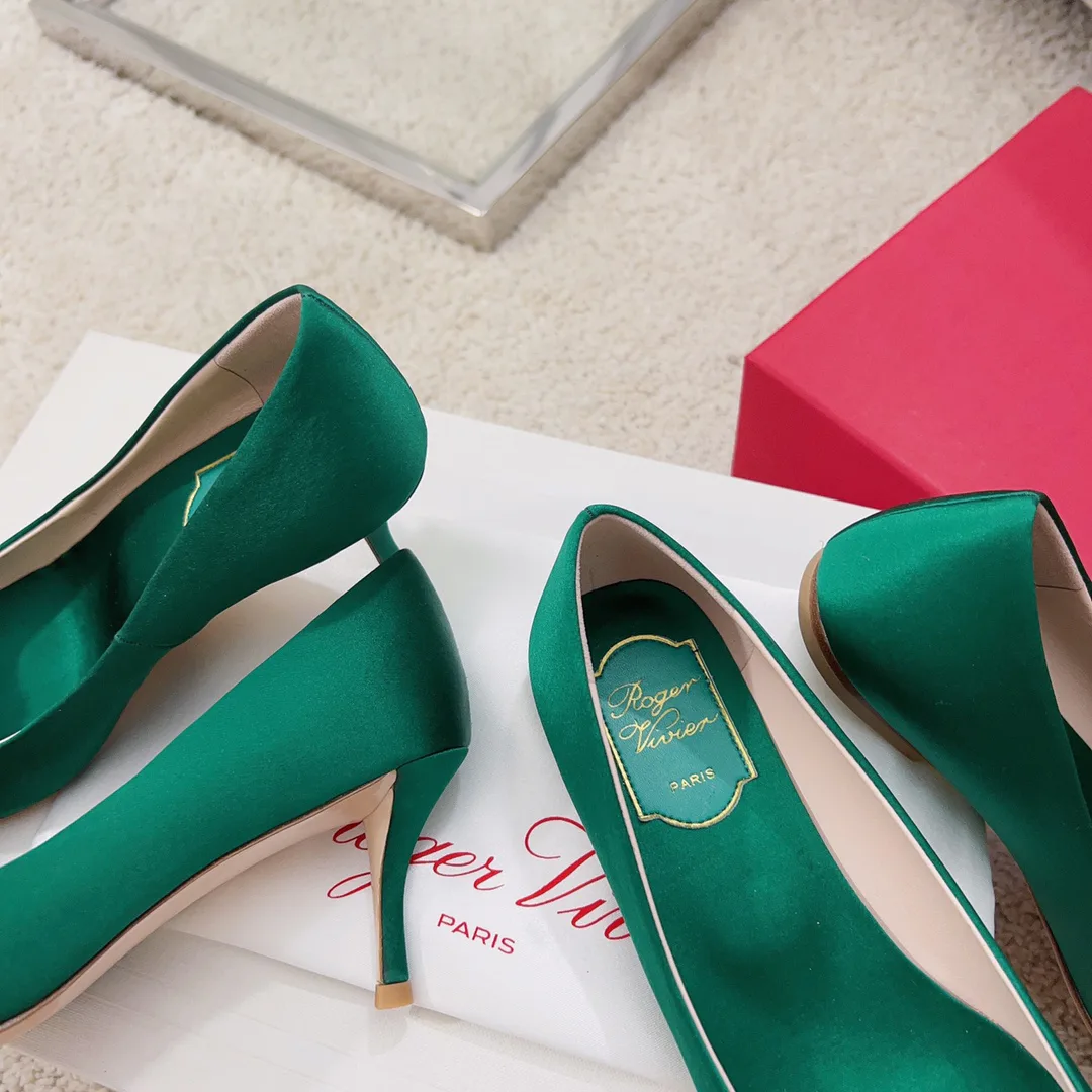 Туфли Женские Roger Vivier 19301451
