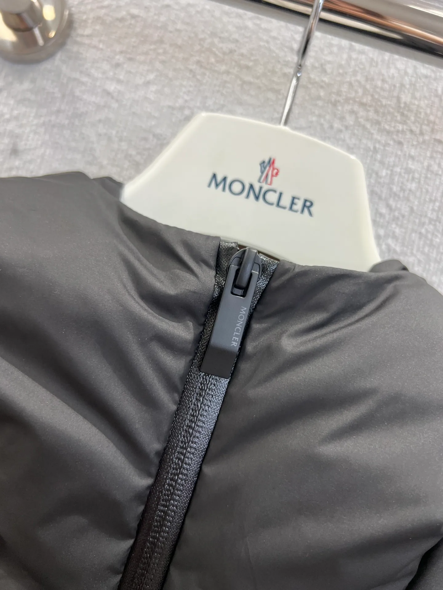 Куртки И Пуховики Женские Moncler 507097