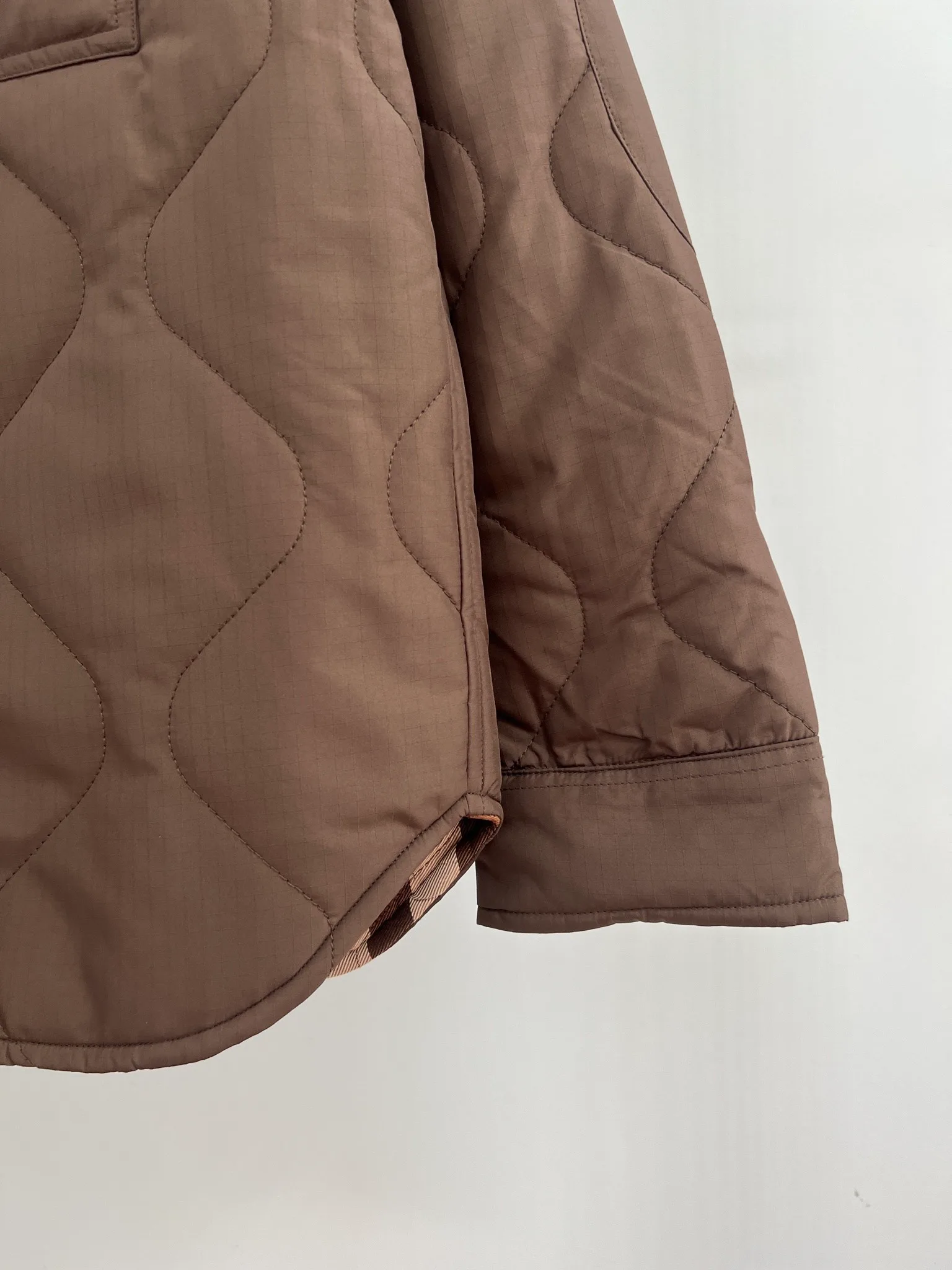 Куртки И Пуховики Женские Burberry 18415739