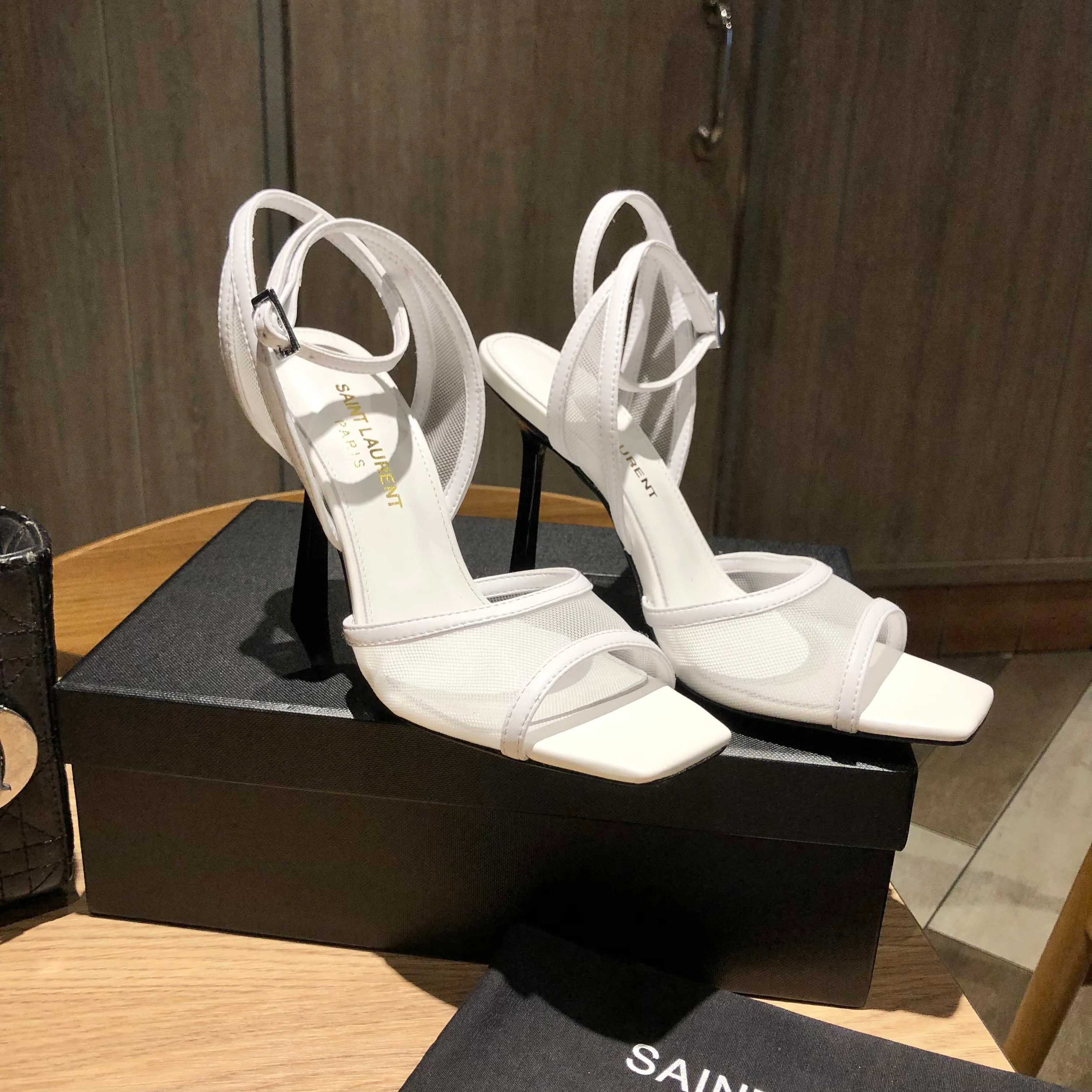 Босоножки Женские Saint Laurent 11220471