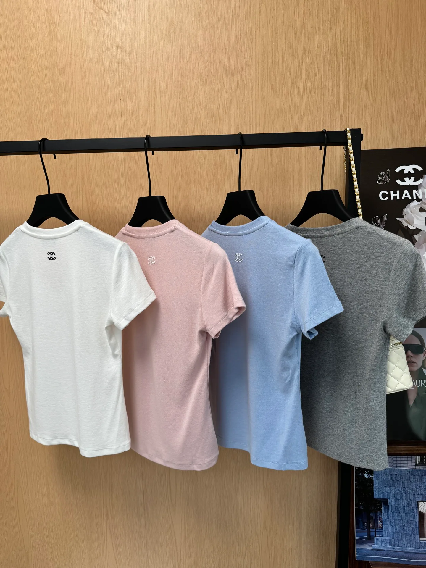 Футболки Женские Chanel 12592757