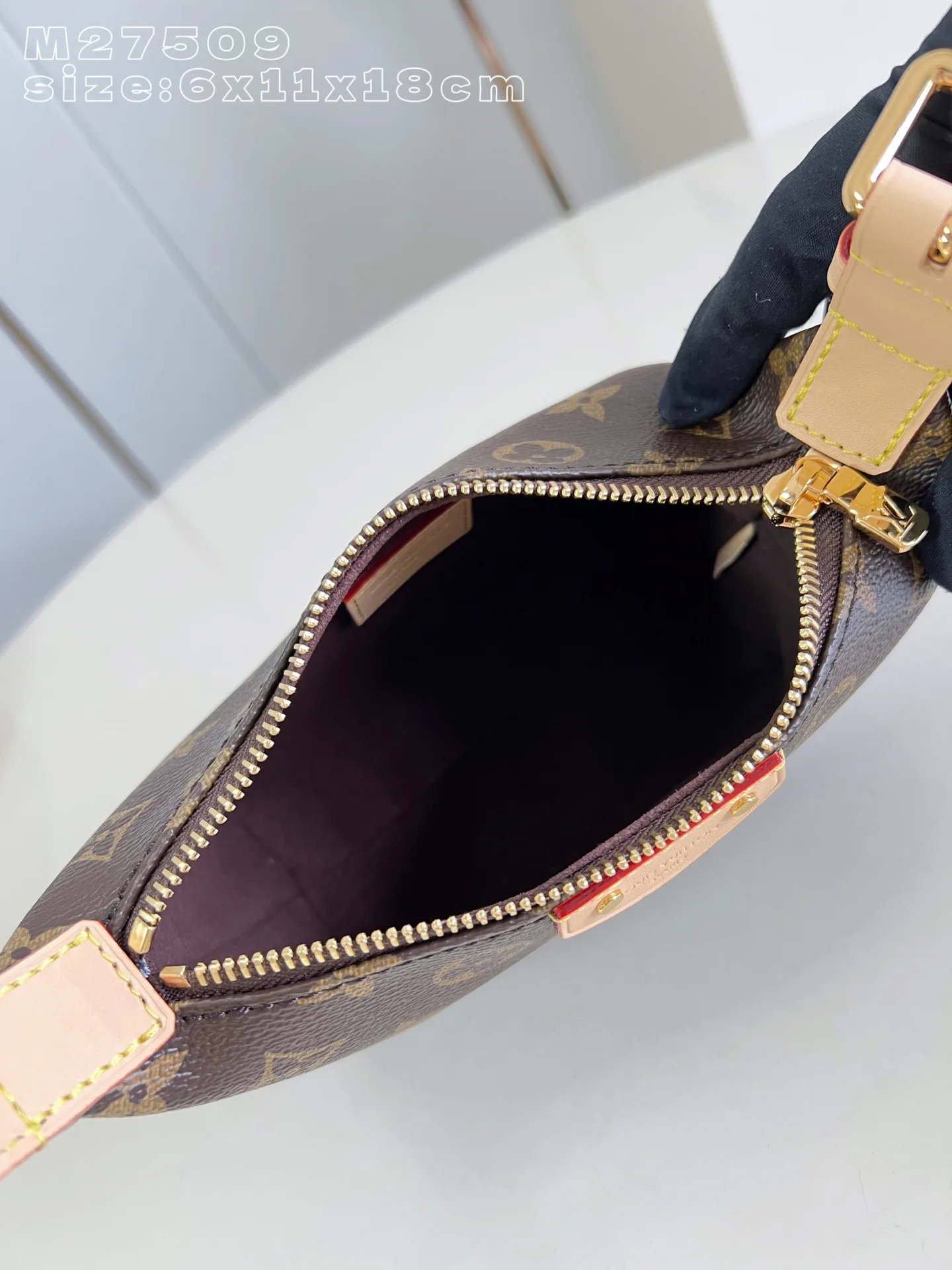 Классические Сумки Женские Louis Vuitton 11428123