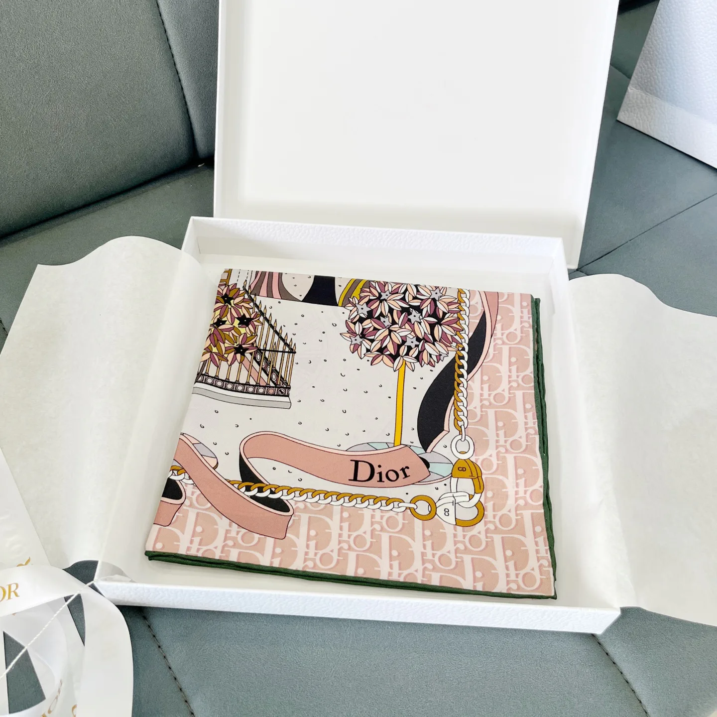 Платки Christian Dior 13560885
