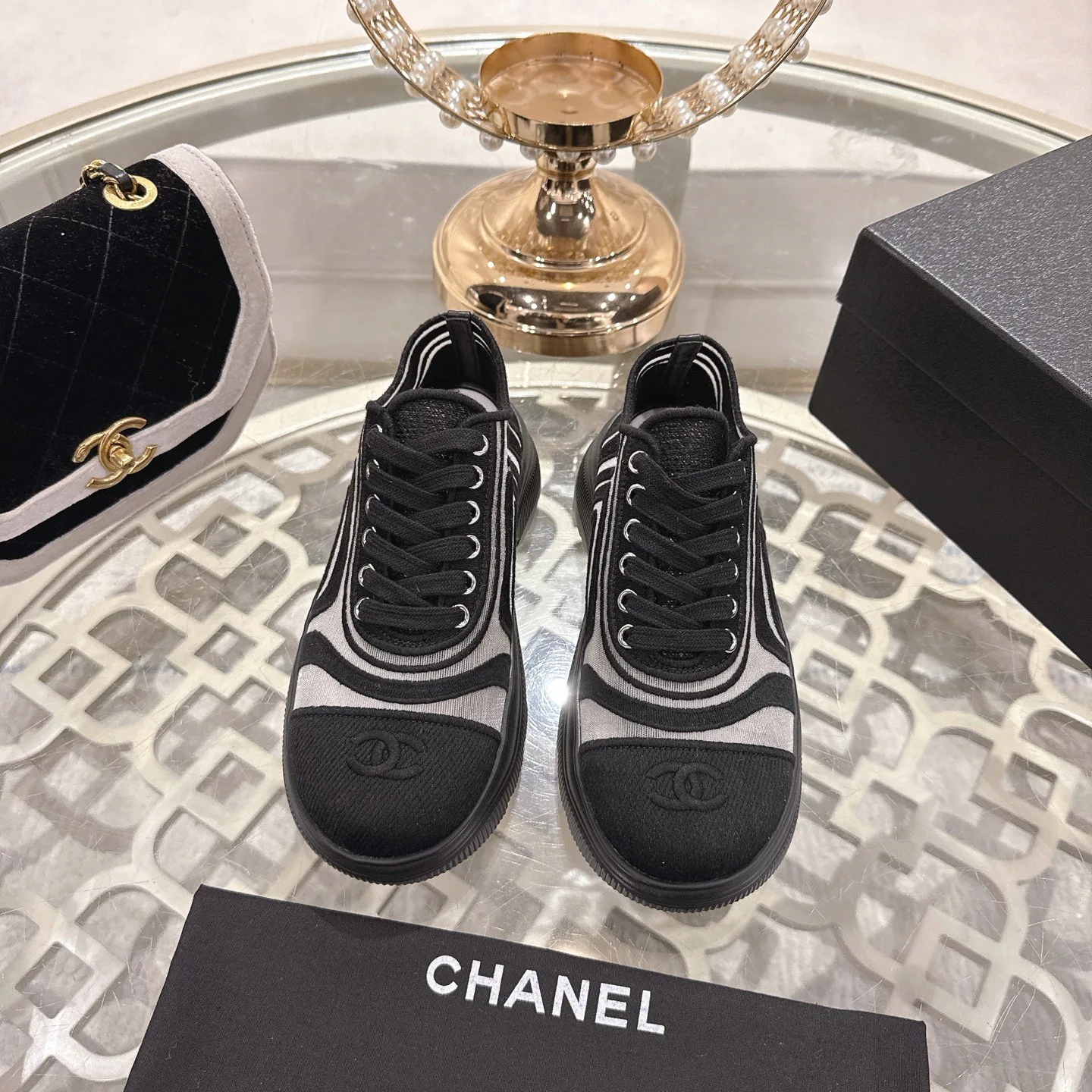 Кроссовки Женские Chanel 1529092