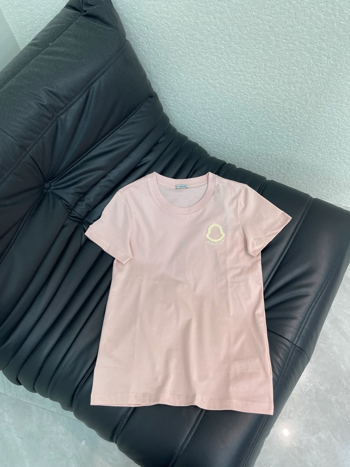 Футболки Женские Moncler 13416843