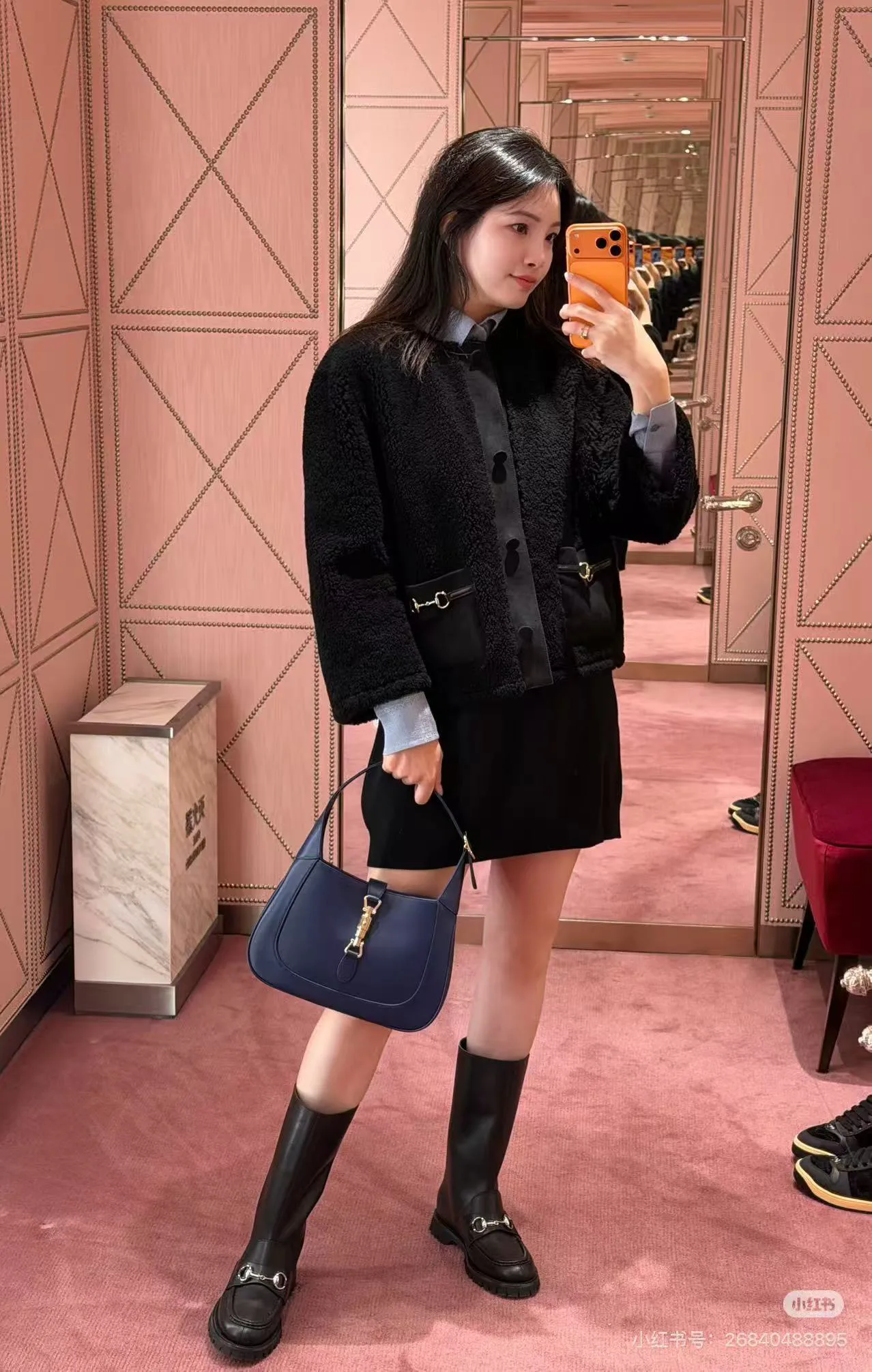 Кожаные Куртки И Дублёнки Женские Gucci 2768563