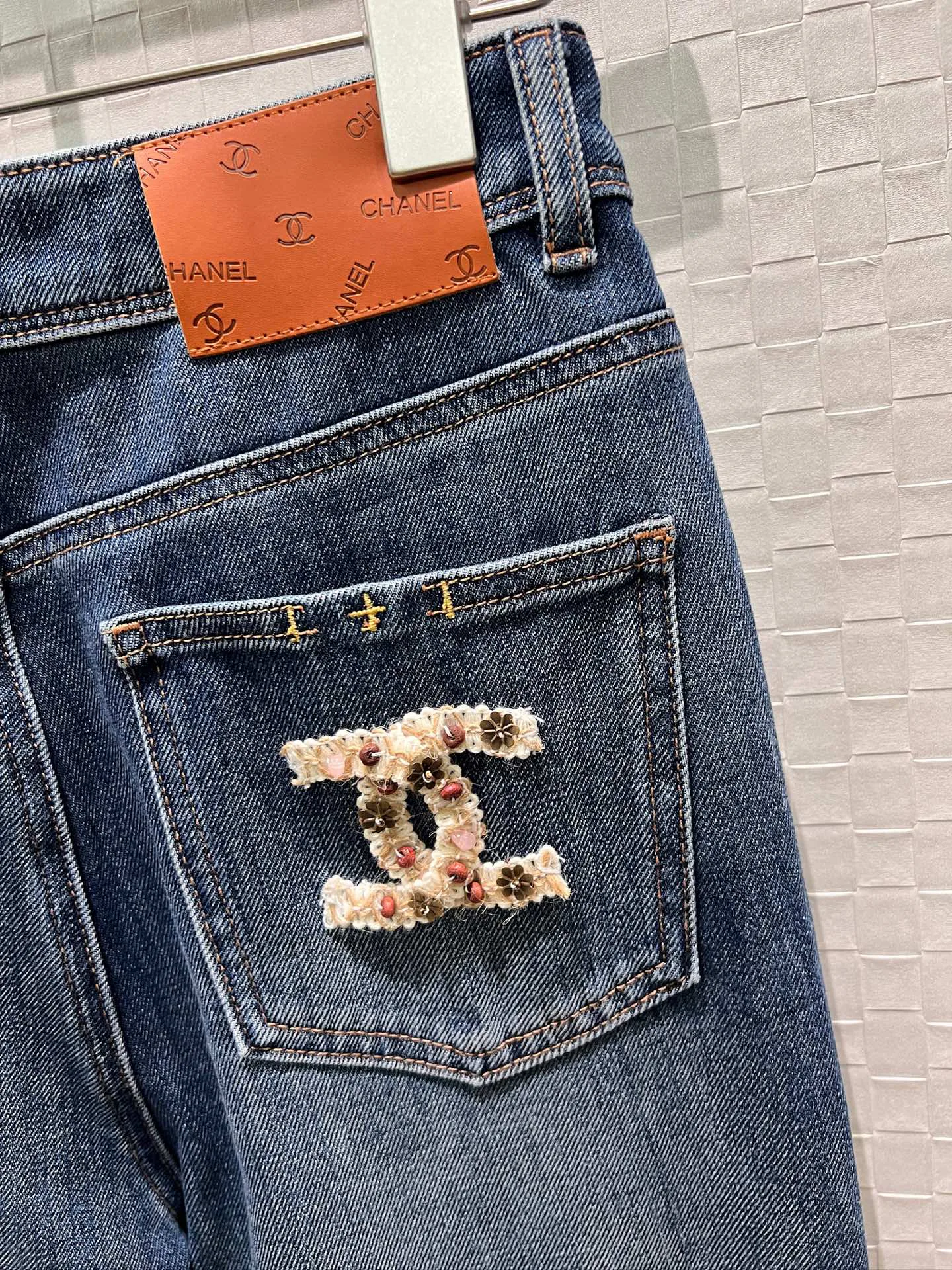 Джинсы Женские Chanel 13285426