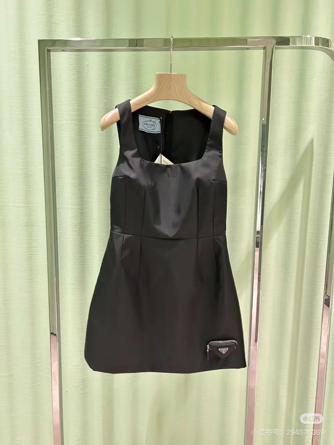 Платья Женские Prada 16846781