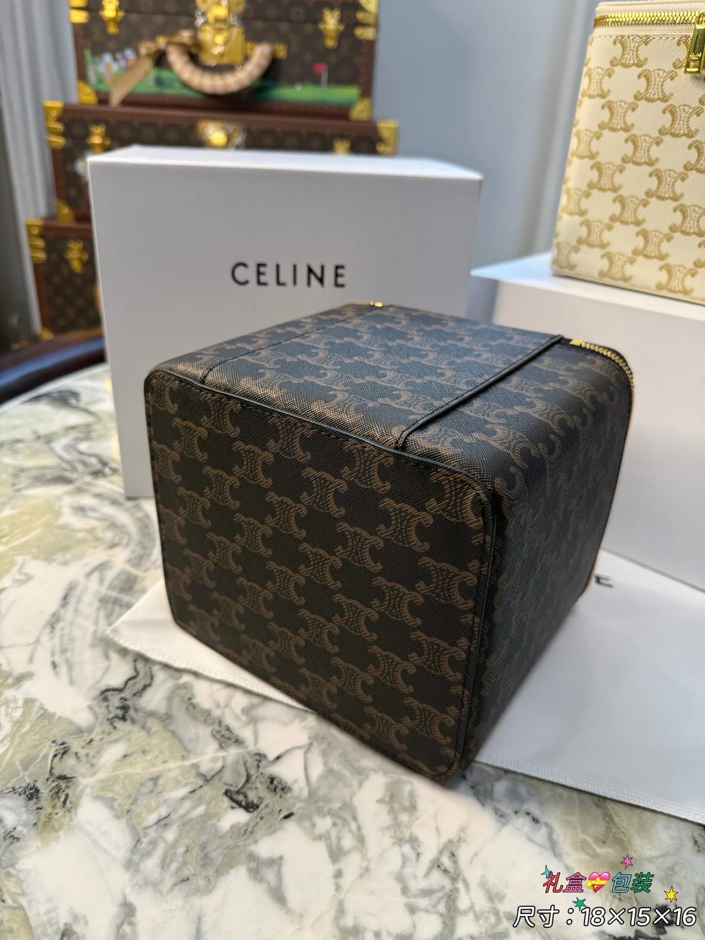 Сумки На Ремне Женские Celine 9877270