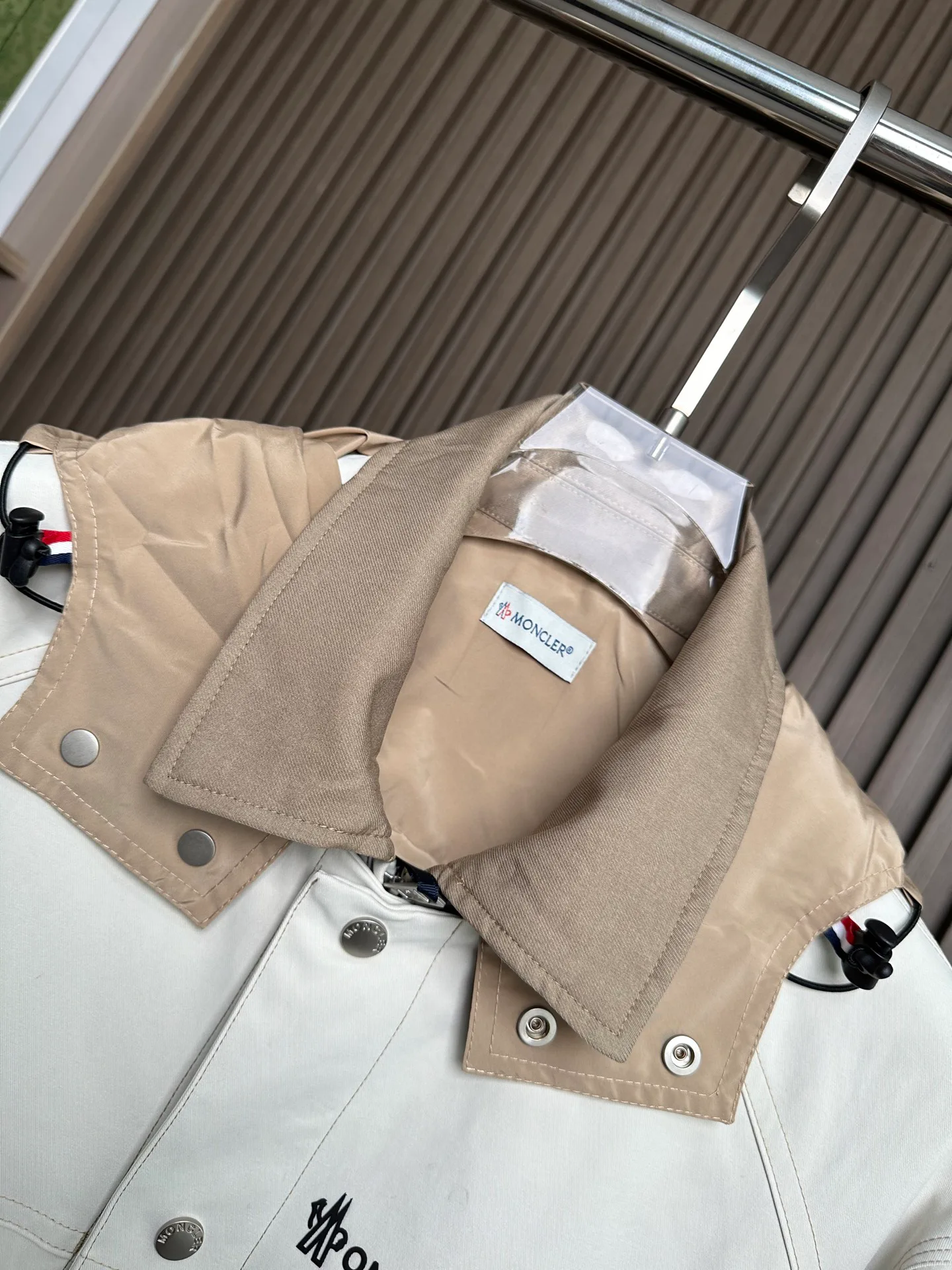 Куртки И Пуховики Мужские Moncler 235535