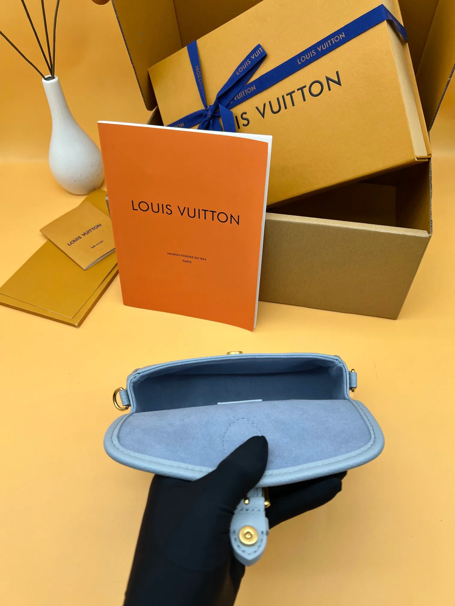 Сумки На Ремне Женские Louis Vuitton 3083