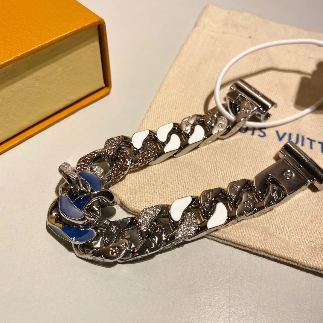 Бижутерия Louis Vuitton 693502