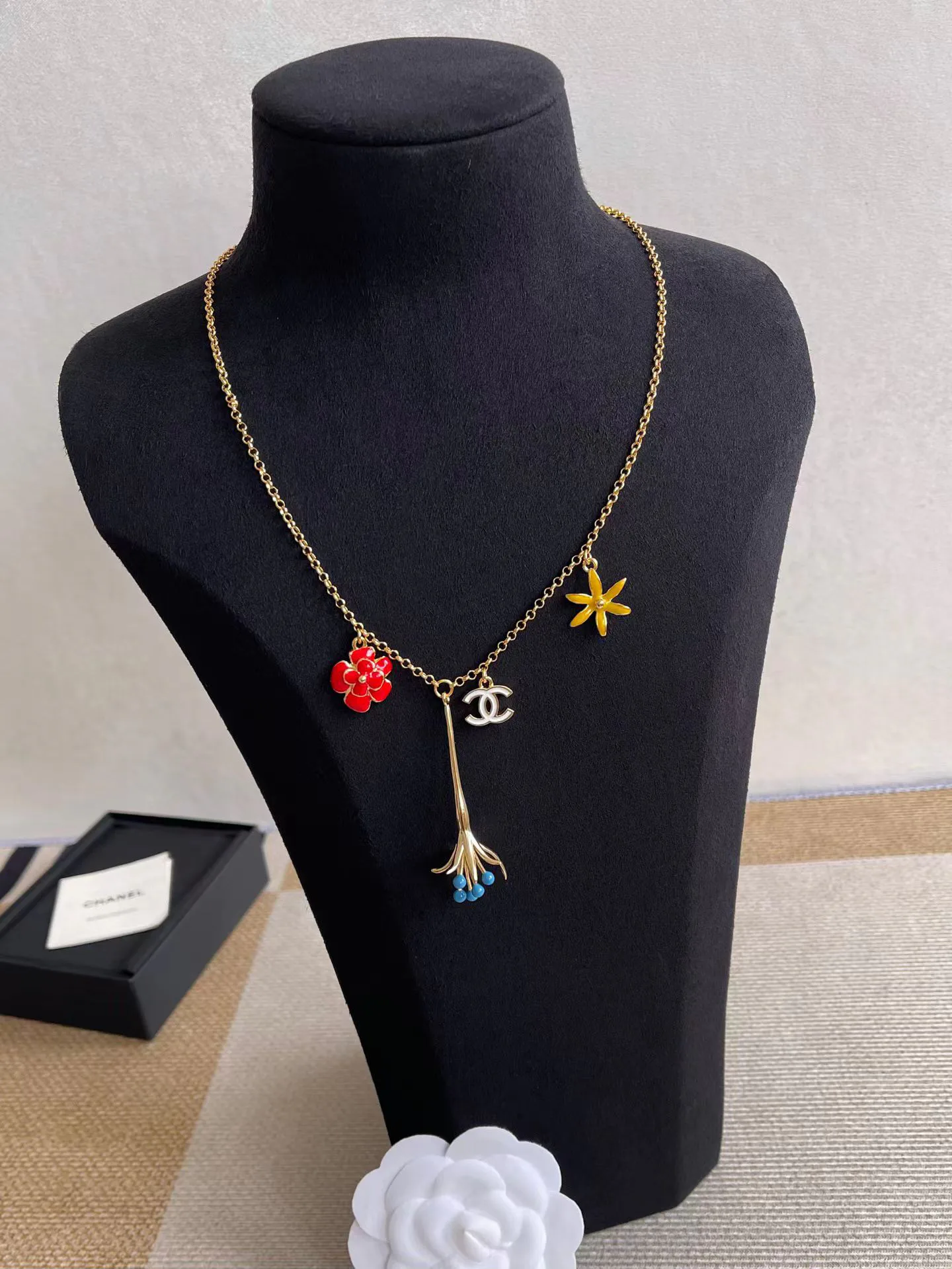 Бижутерия Chanel 11420479