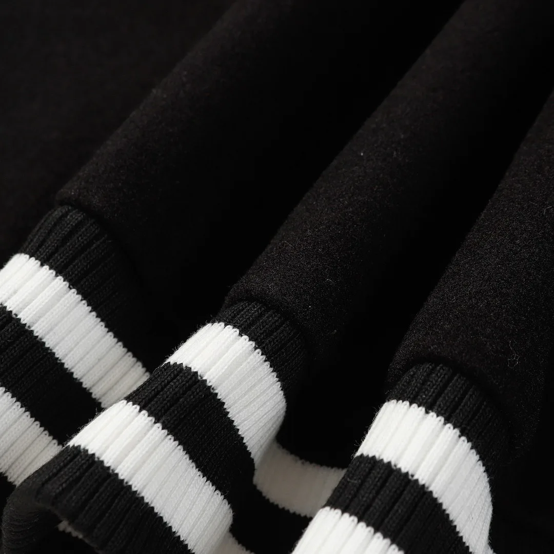 Куртки И Пуховики Женские Givenchy 212672