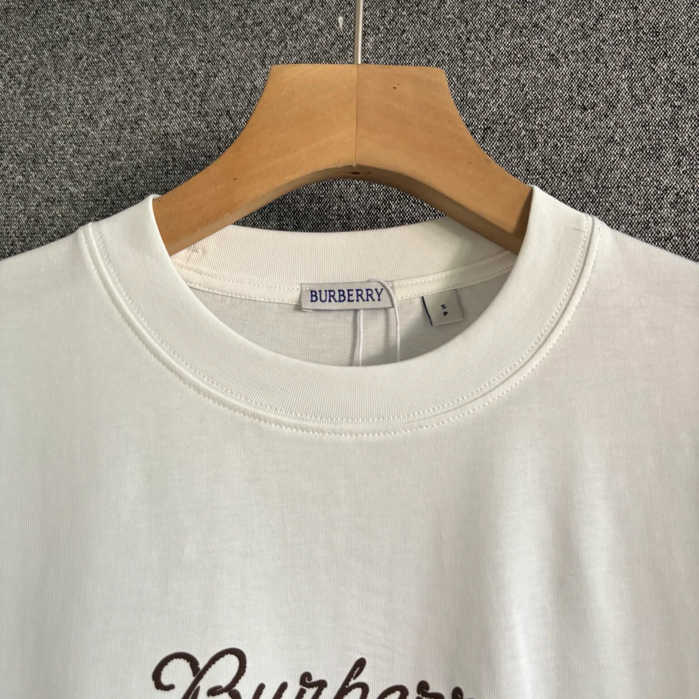 Футболки Женские Burberry 17165