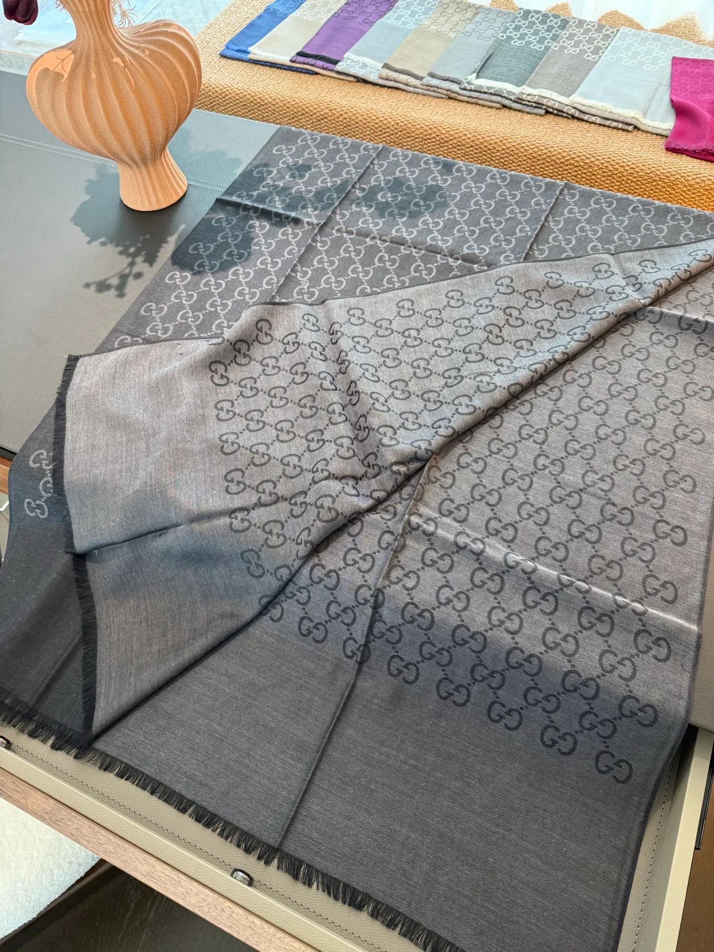 Шарфы Gucci 11633415