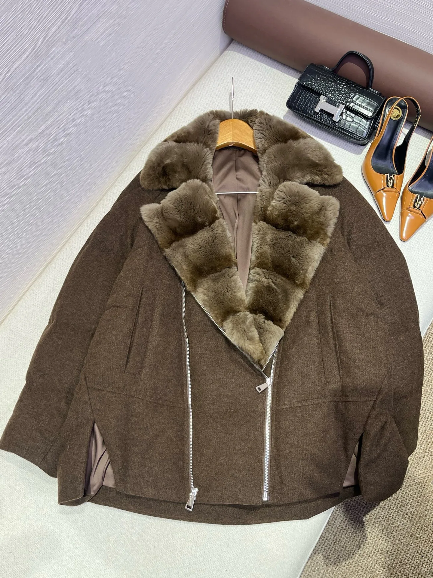 Куртки И Пуховики Женские Loro Piana 19532444