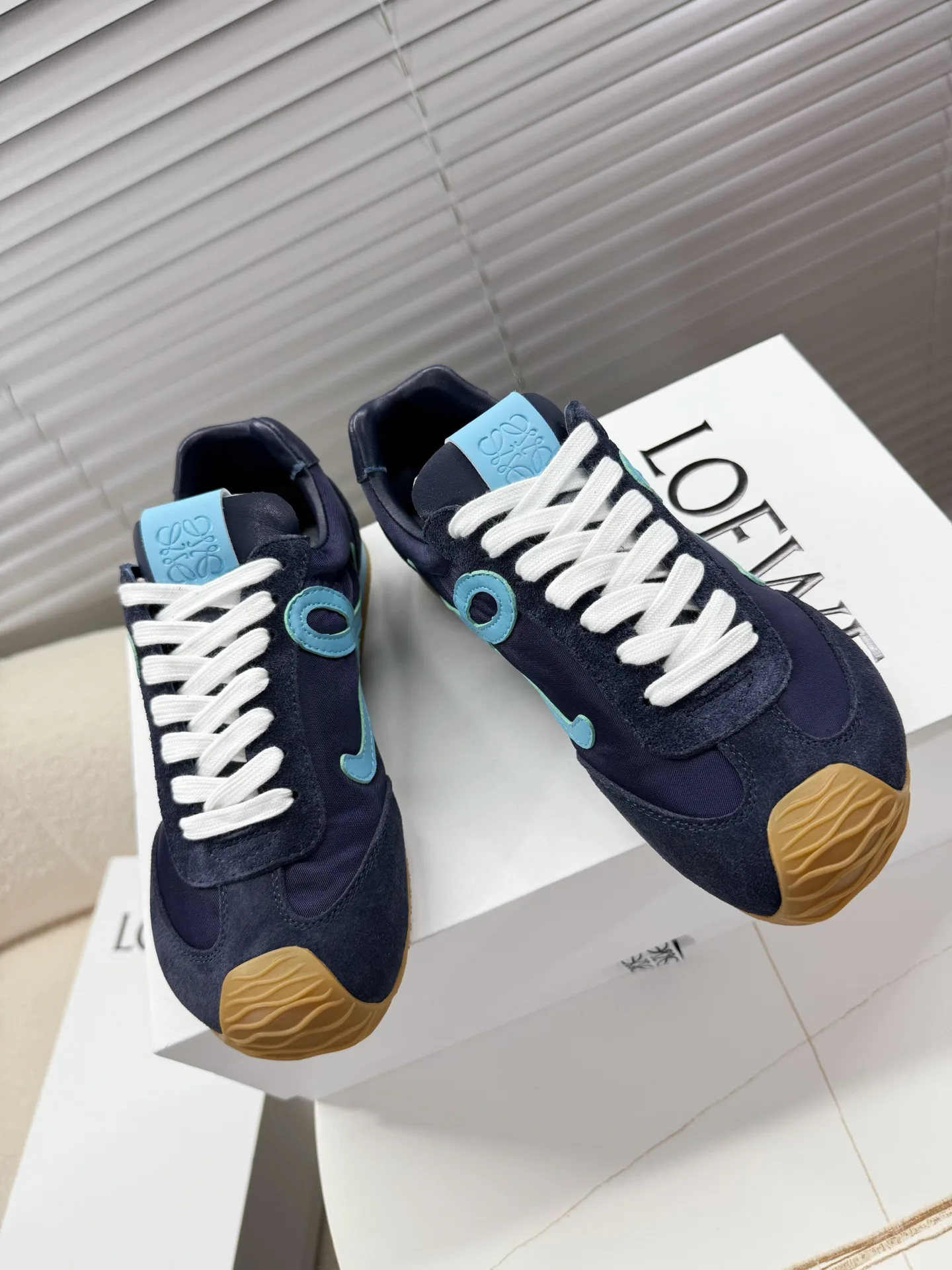Кроссовки Женские Loewe 4019930