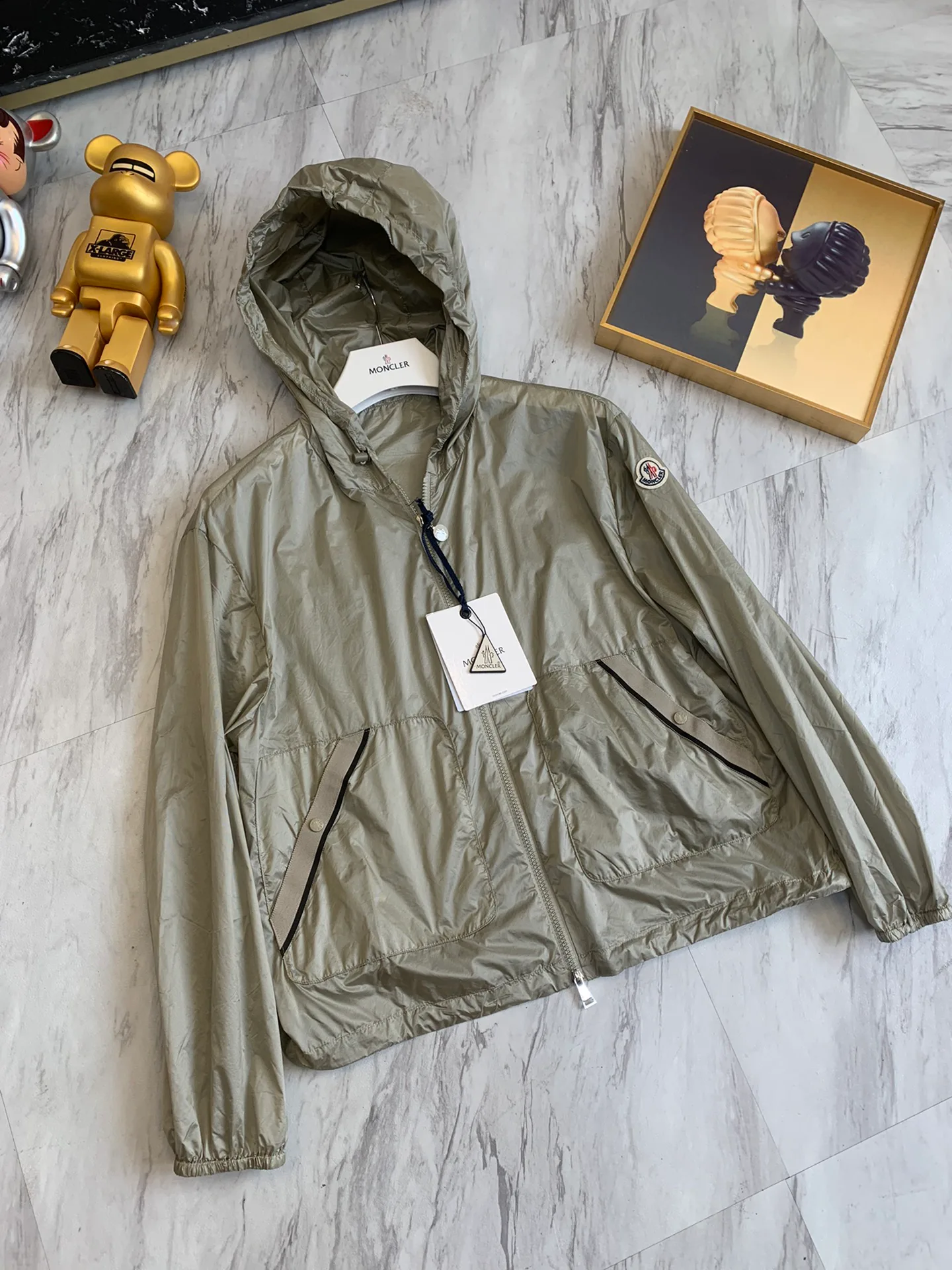 Куртки И Пуховики Женские Moncler 11479460