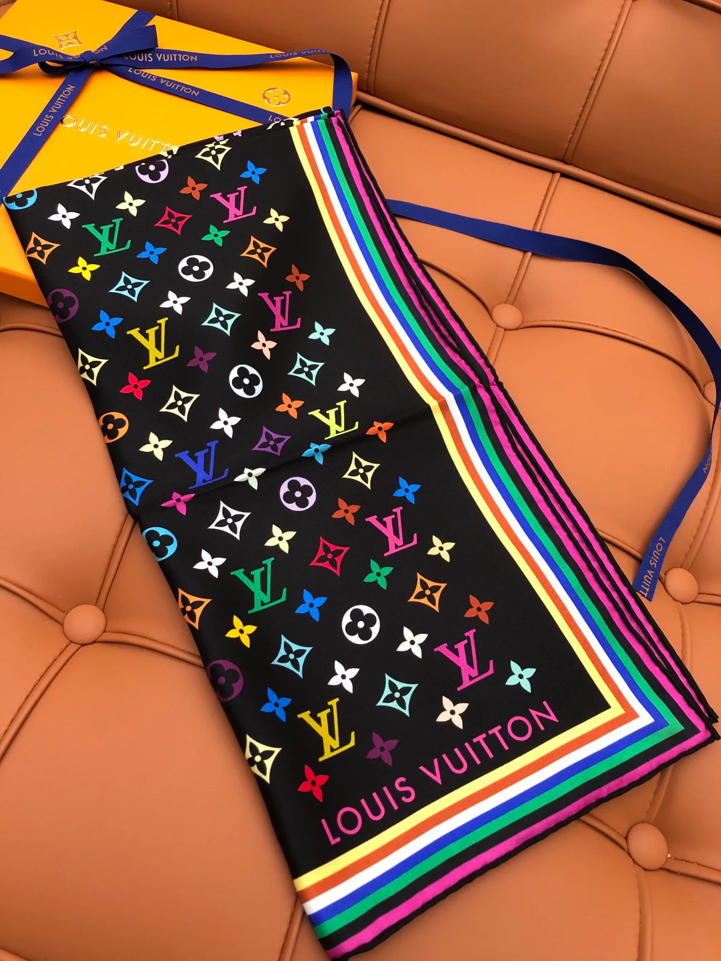 Платки Louis Vuitton 9181575