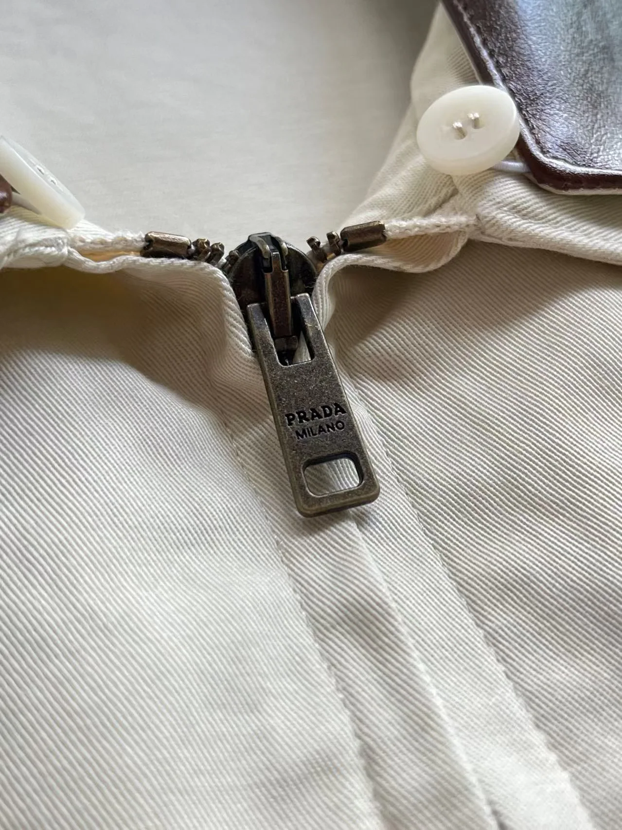 Куртки И Пуховики Женские Prada 17999020