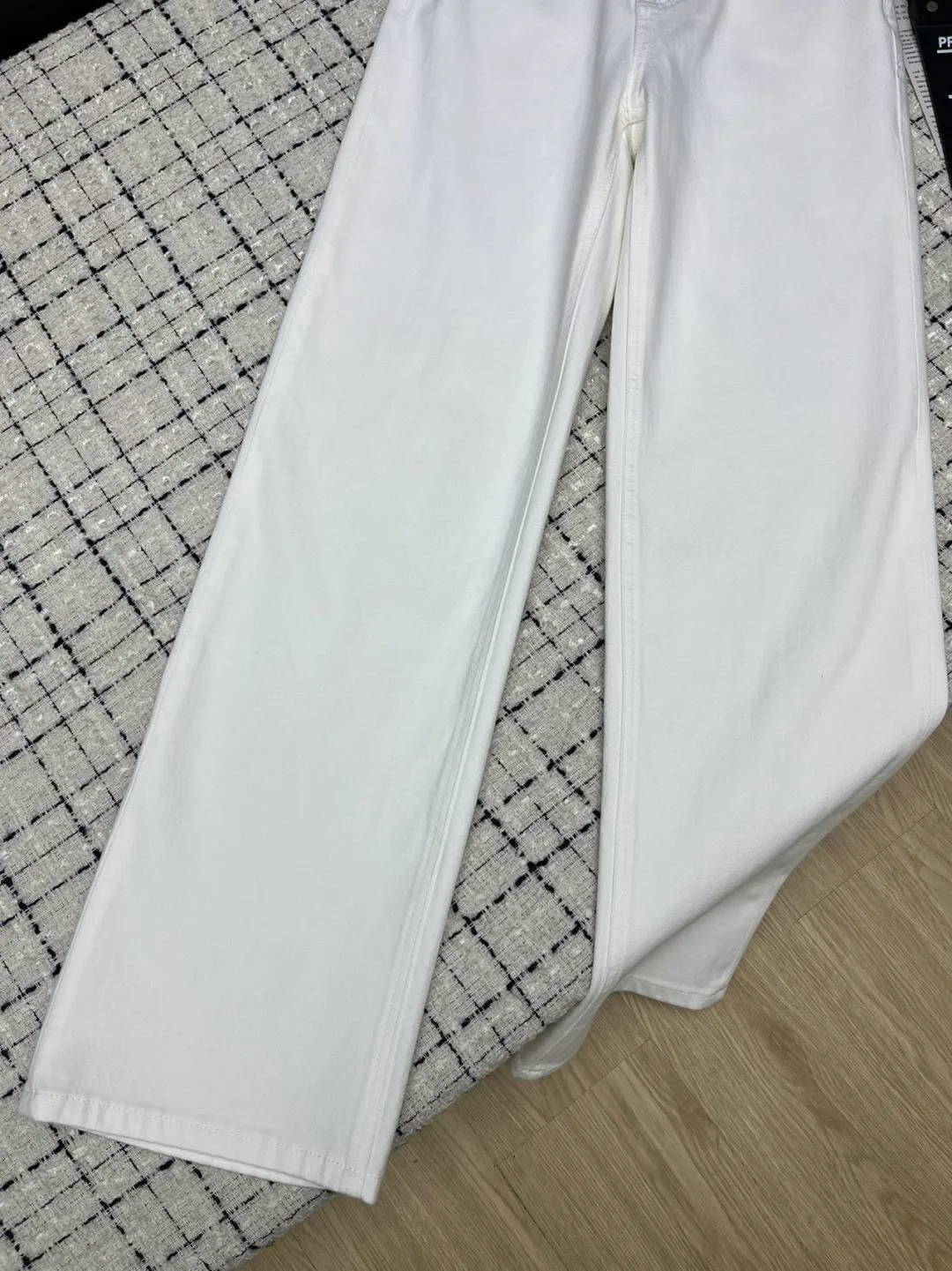 Джинсы Женские Christian Dior 18885561
