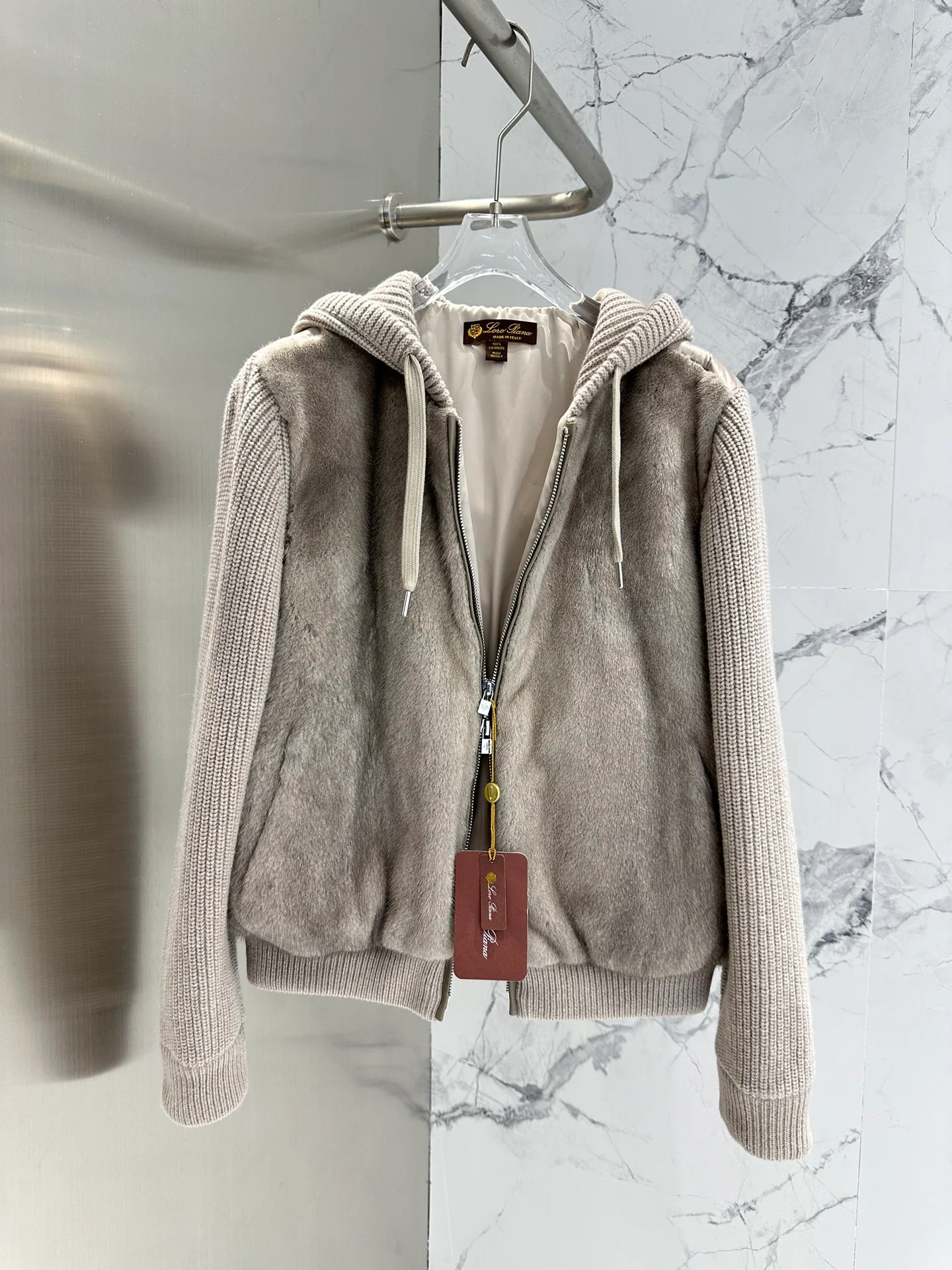 Куртки И Пуховики Женские Loro Piana 2608210