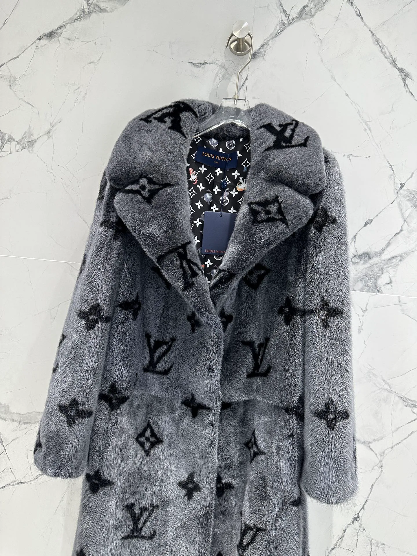 Шубы Женские Louis Vuitton 855739