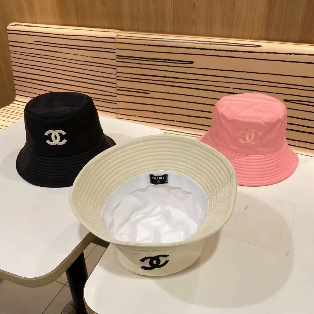 Головные Уборы Chanel 13353808