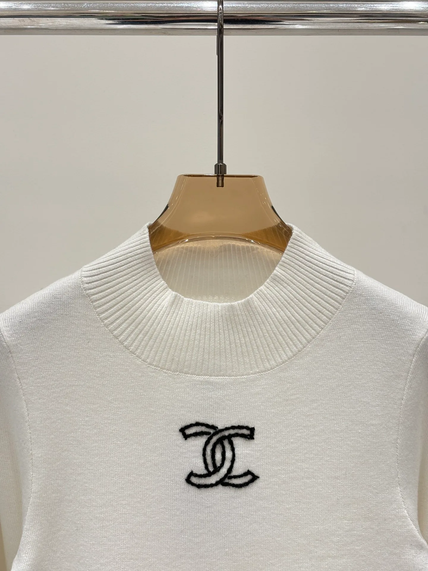 Джемперы И Свитеры Женские Chanel 225044