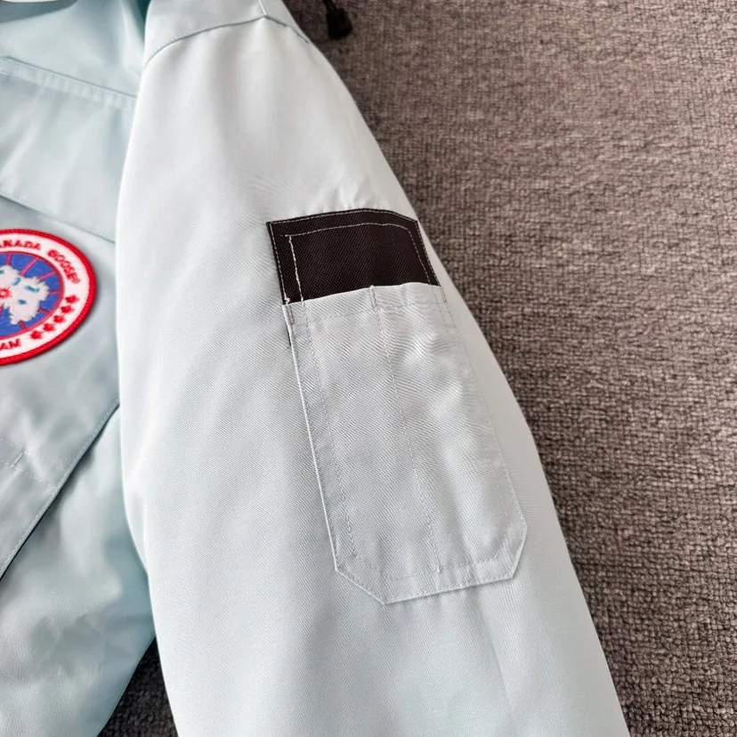 Куртки И Пуховики Женские Canada Goose 18722848