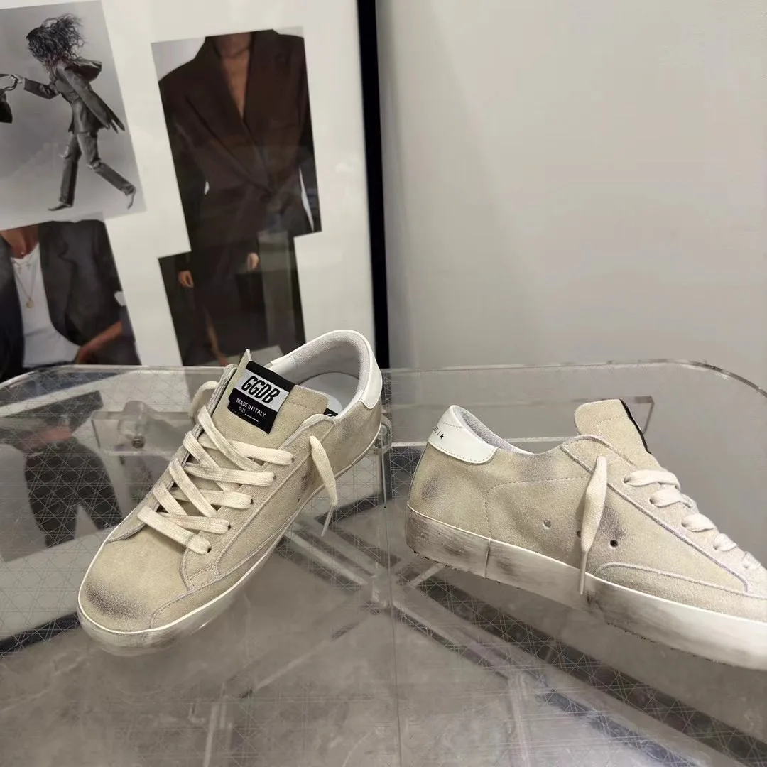 Кроссовки Женские Golden Goose 18265604