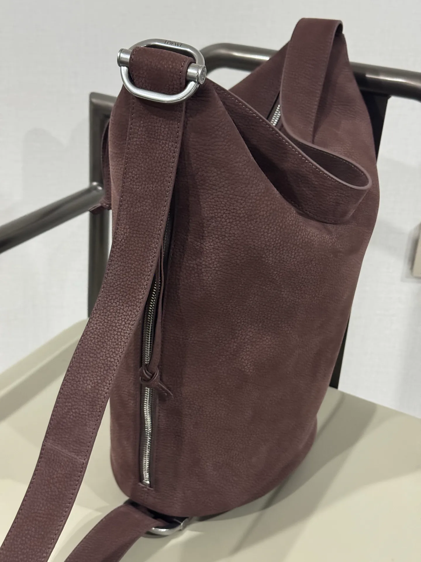 Сумки На Ремне Женские Loewe 11675826
