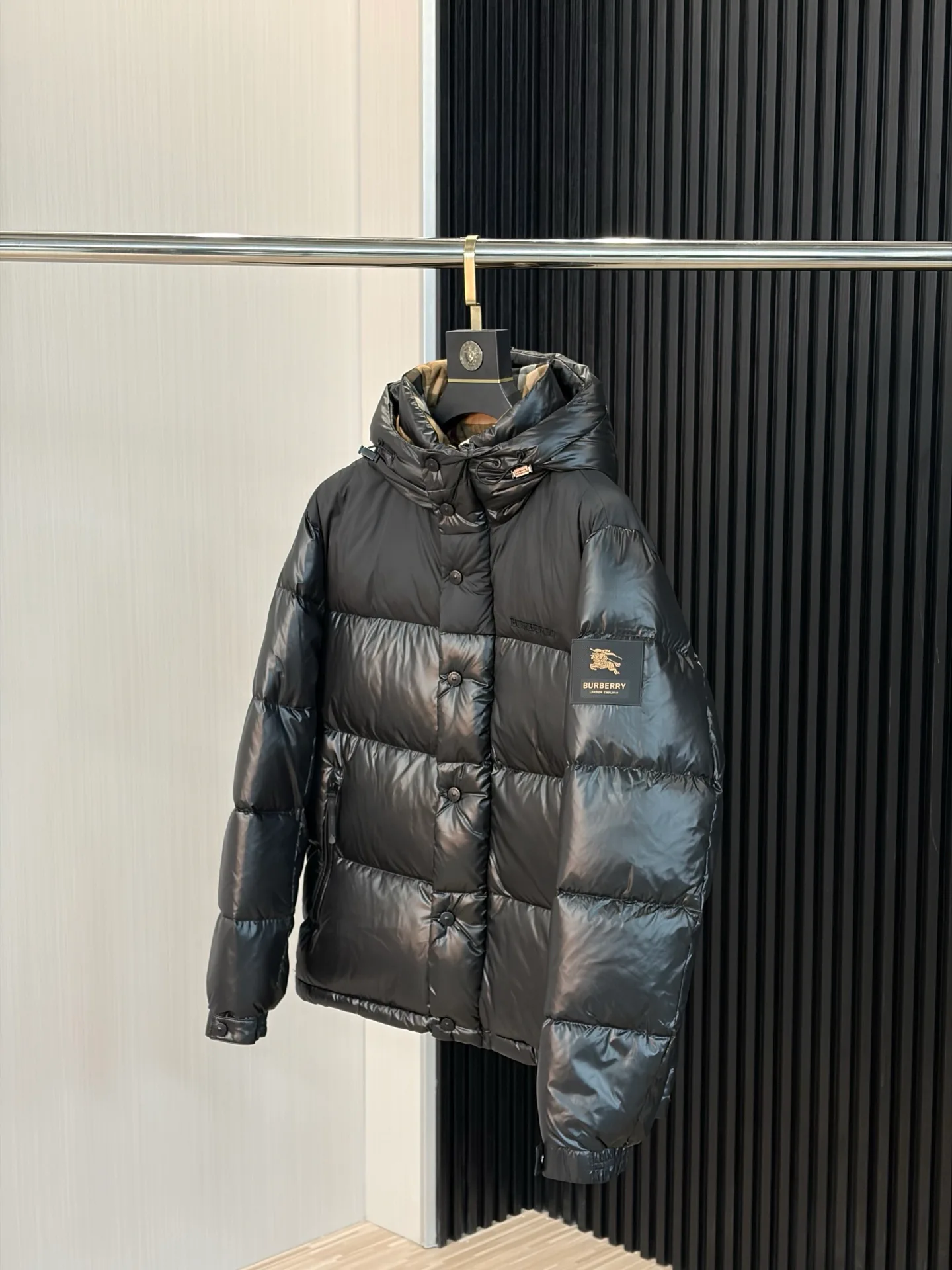Куртки И Пуховики Женские Burberry 18689141