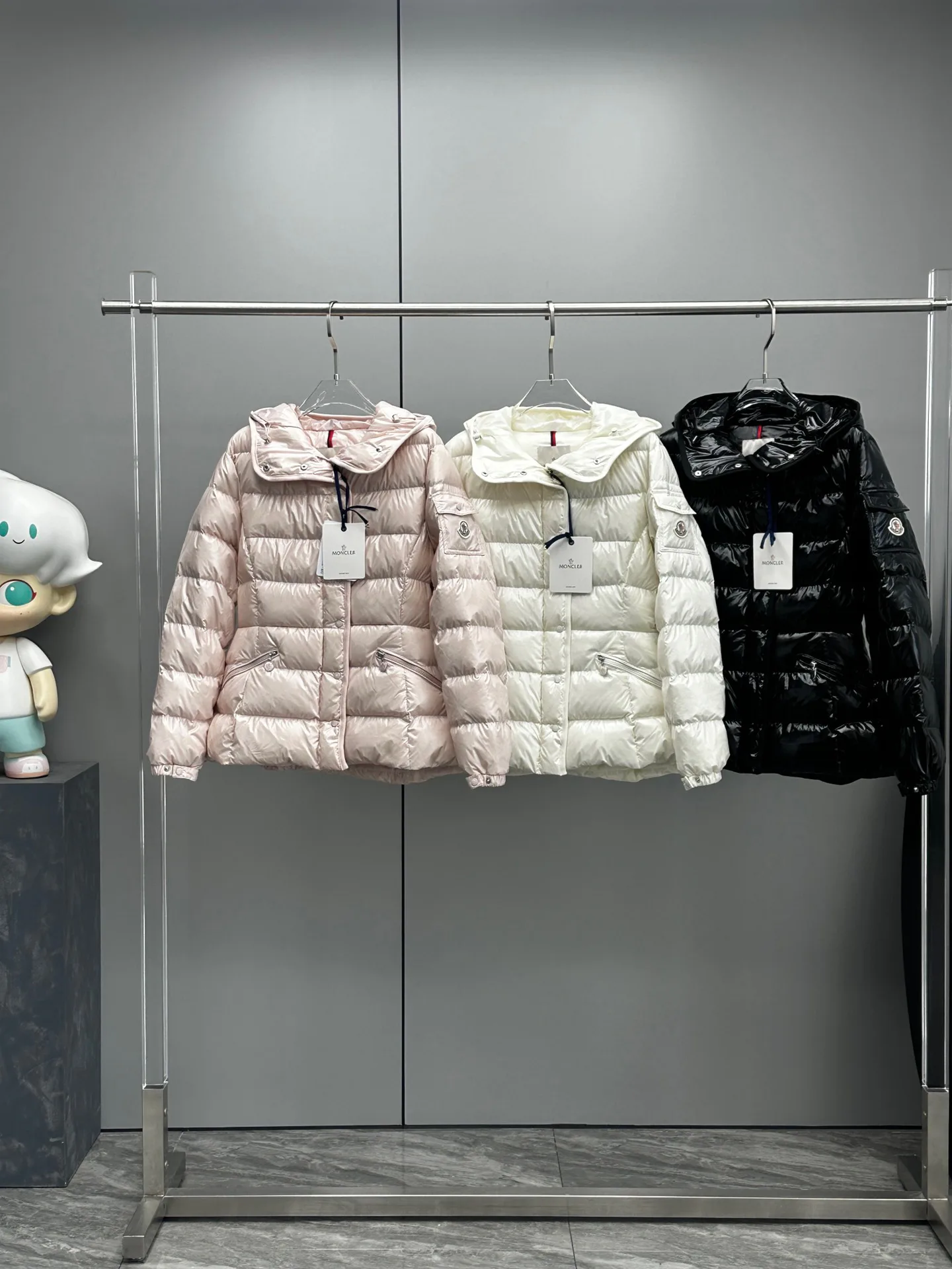 Куртки И Пуховики Женские Moncler 17913960