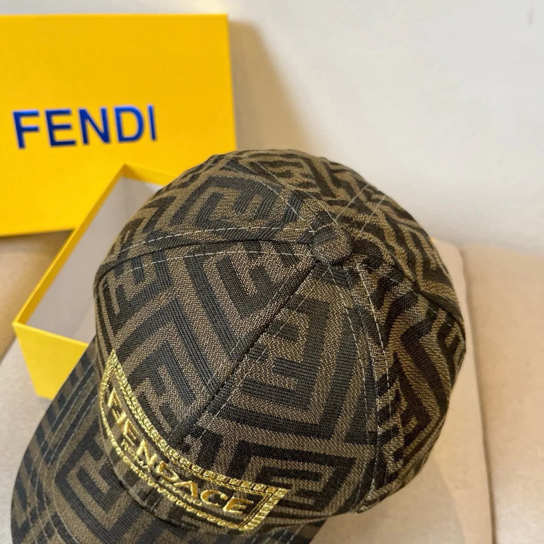 Головные Уборы Fendi 9679837